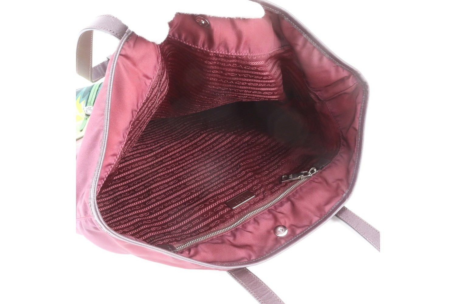 Limited Edition - 100 Pieces Only Garden City Applique Leather Nylon Tote Bag — view 7