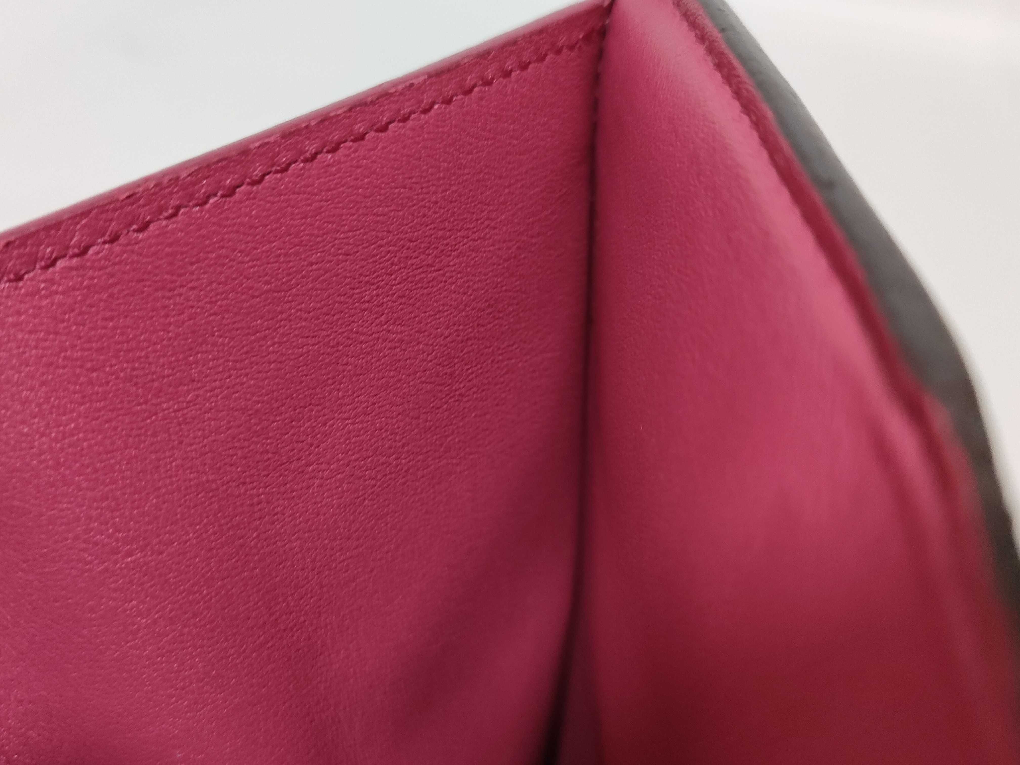 Wallet Portefeuille Capucines Compact Wallet — view 9