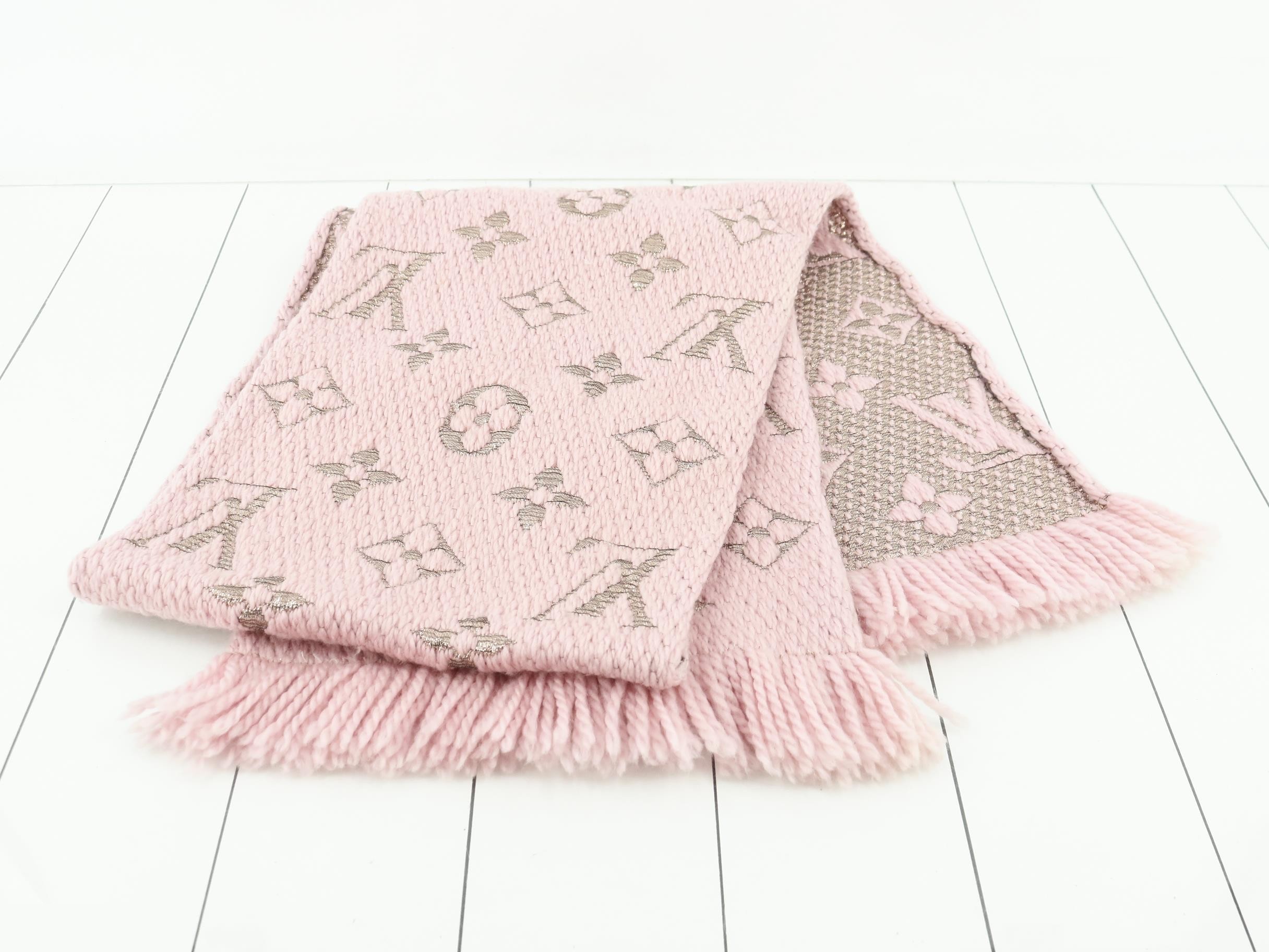 pink — view 3