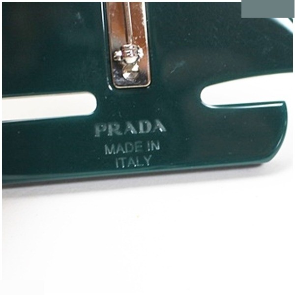 pin brooch, yacht shape — view 3