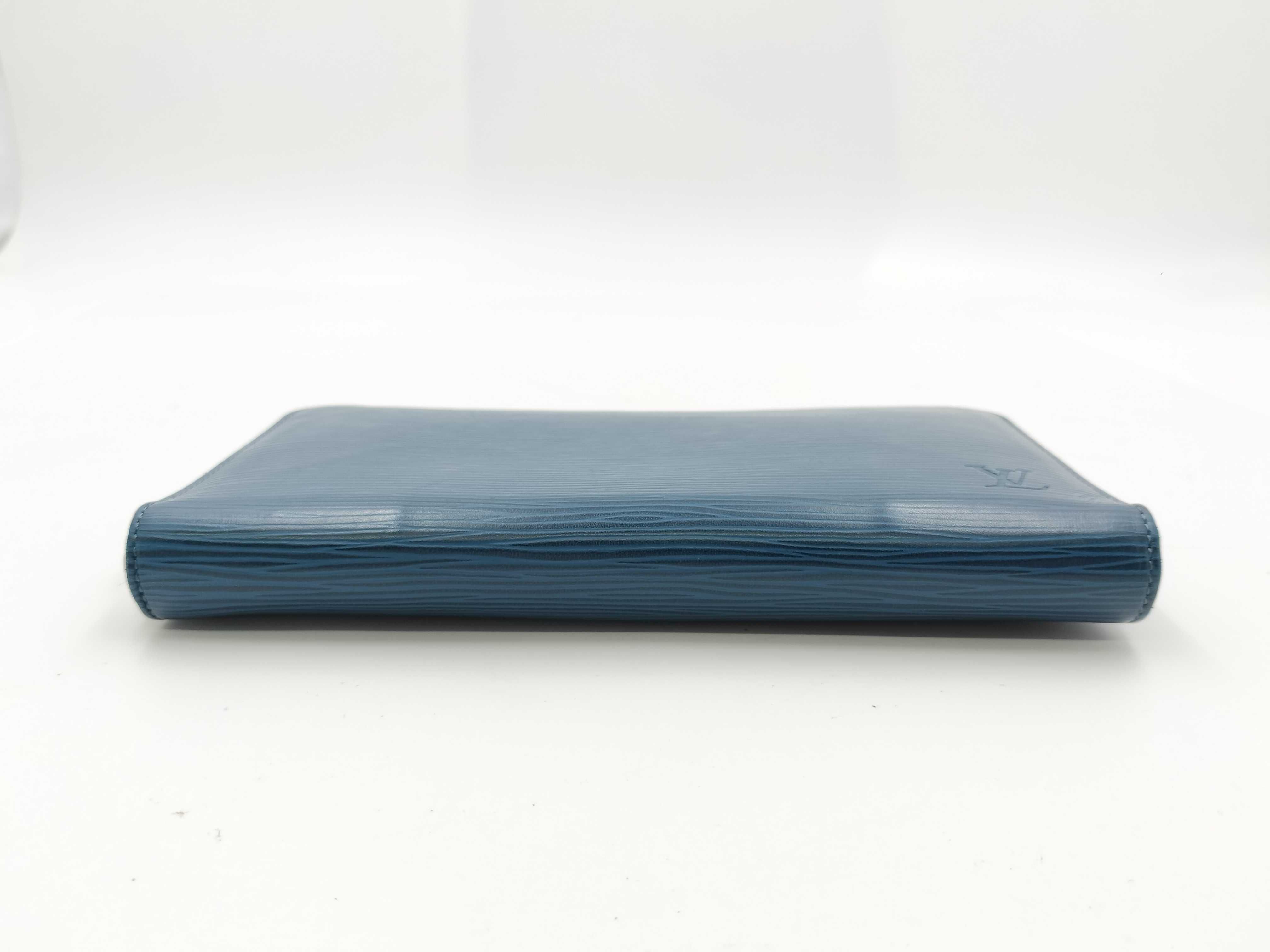 Epi Leather Round Zipper Long Wallet — view 3