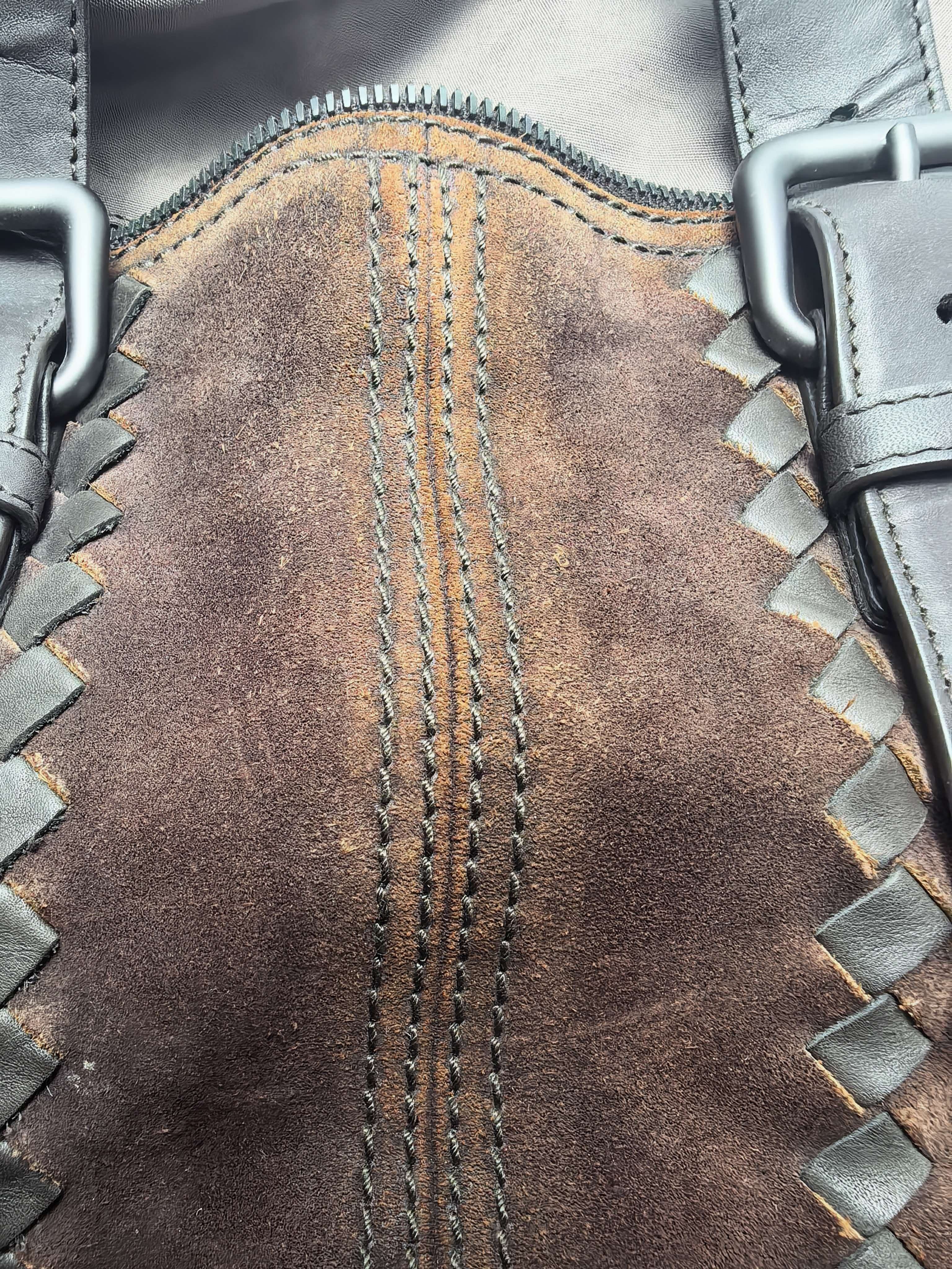 【*Shipped from: China*】BOTTEGA VENETA Suede Handbag — view 11