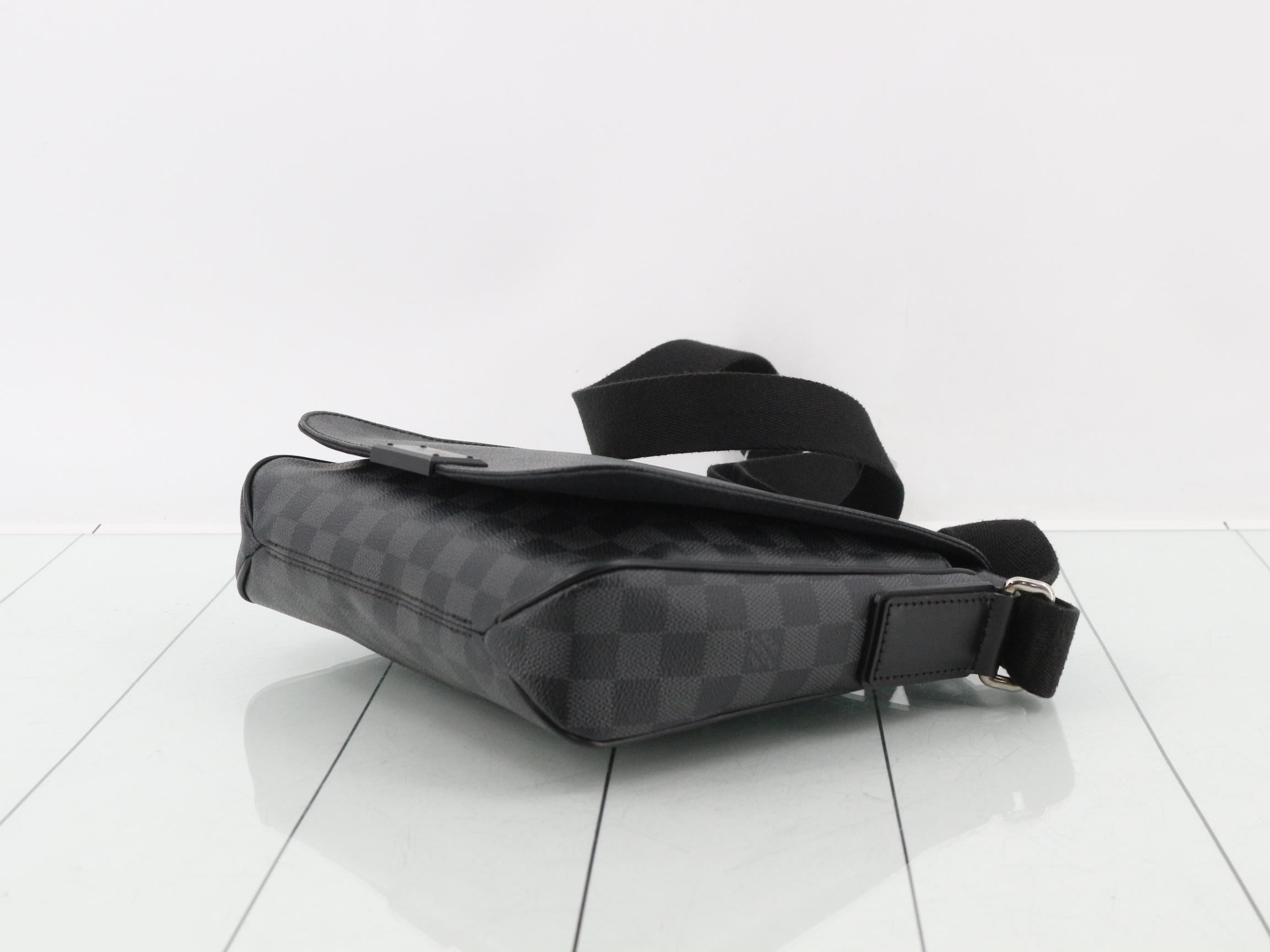 Damier Graphite District PM Shoulder Bag — view 6