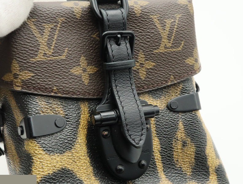 Leopard Camera Box — view 7