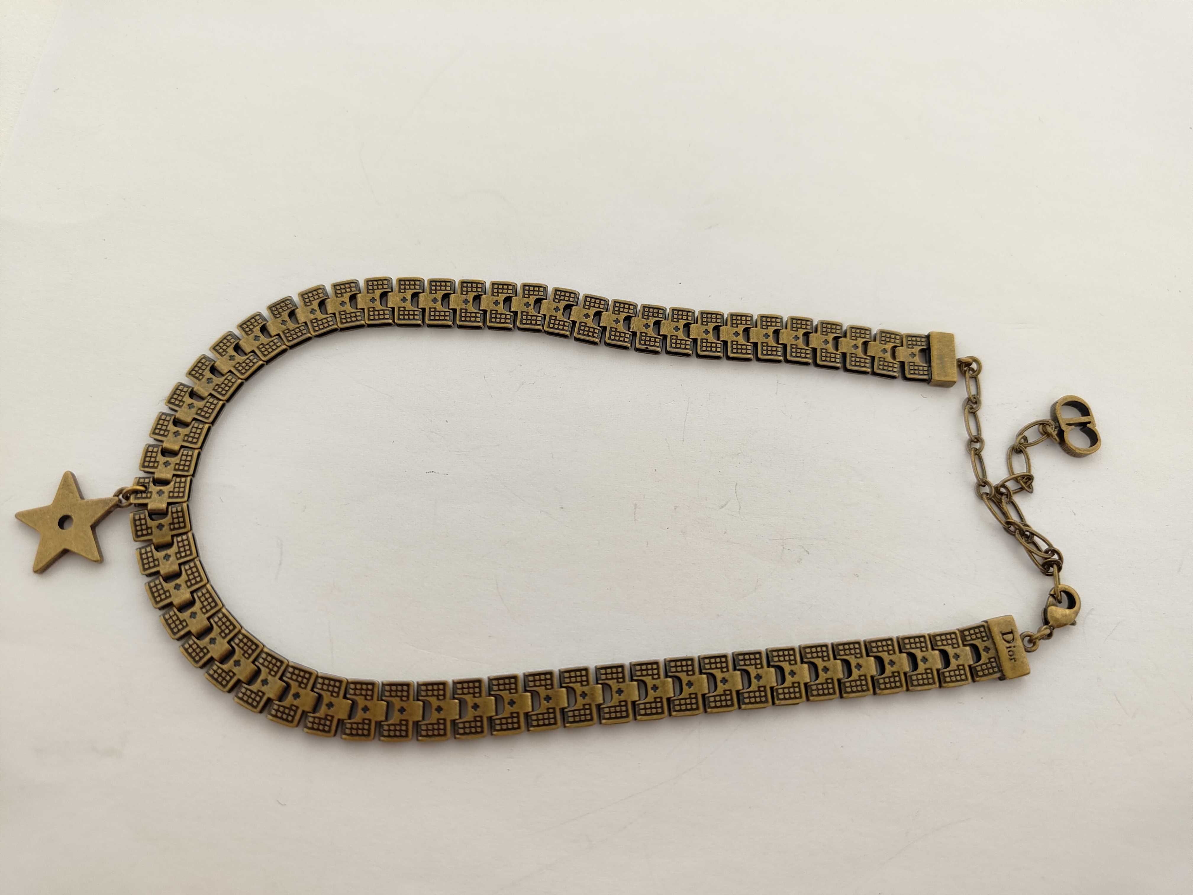 necklace — view 5