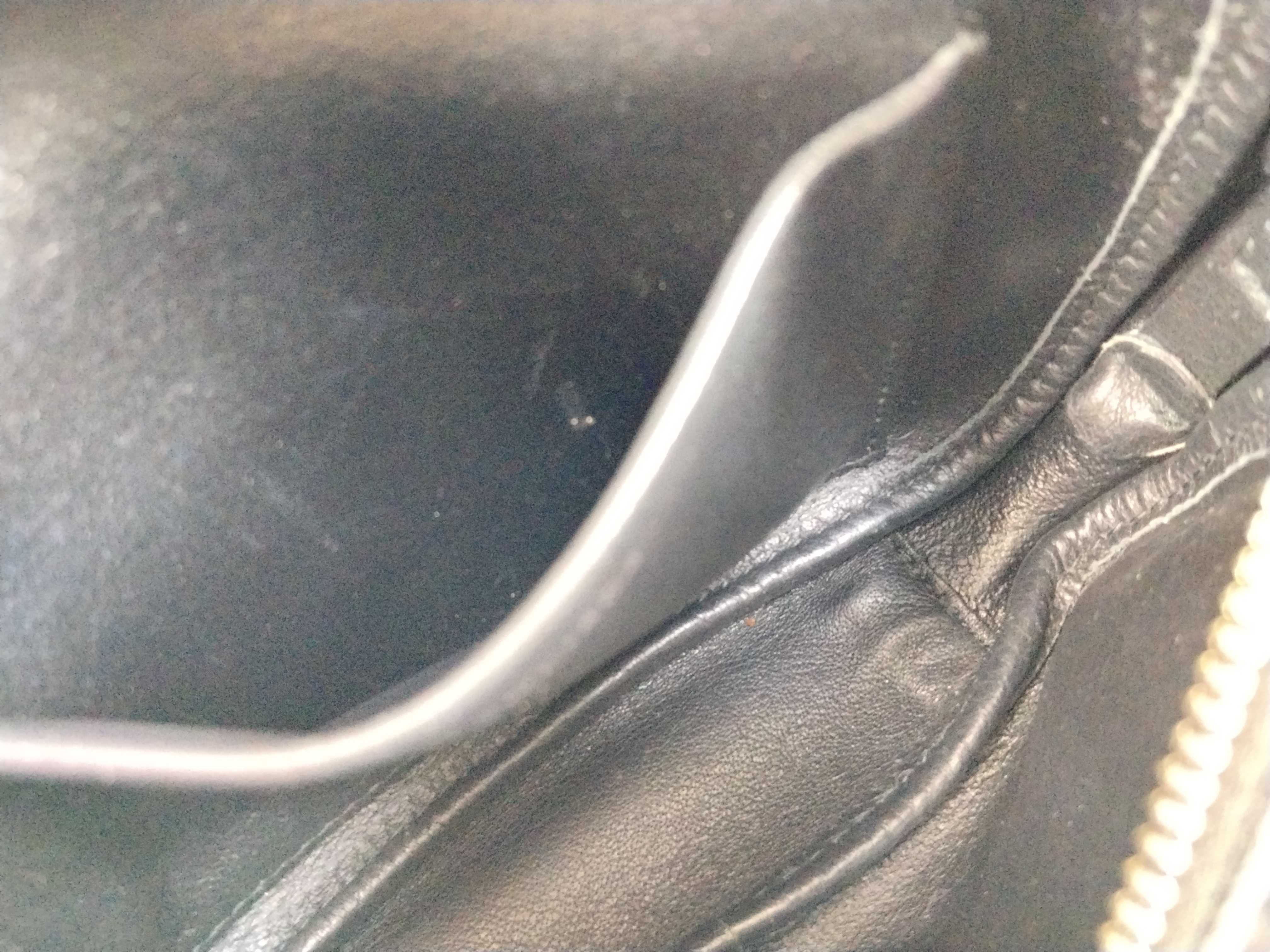 Shoulder Bag Everyday Leather Black Shoulder Bag — view 12