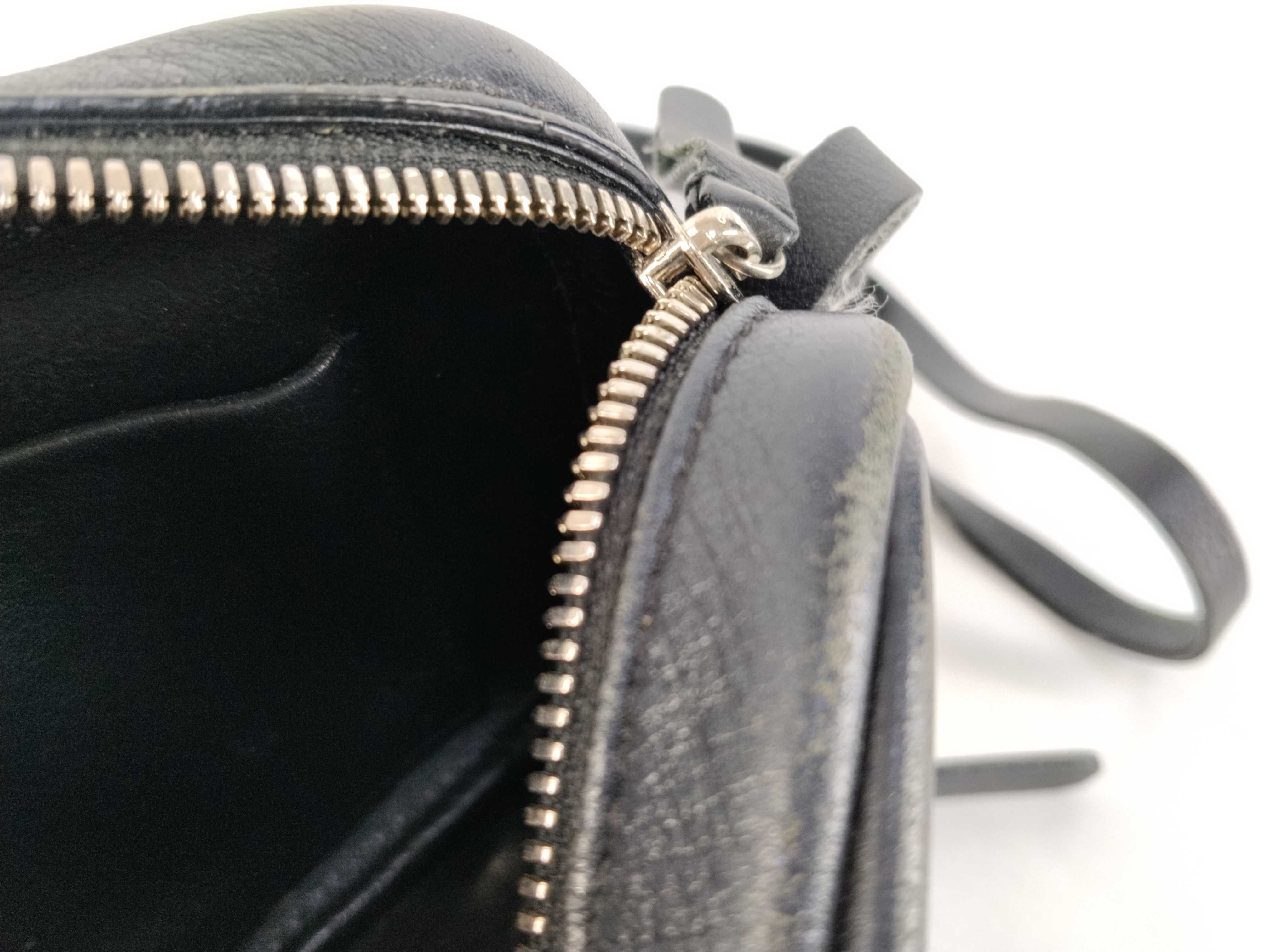 Shoulder Bag Everyday Leather Black Shoulder Bag — view 13