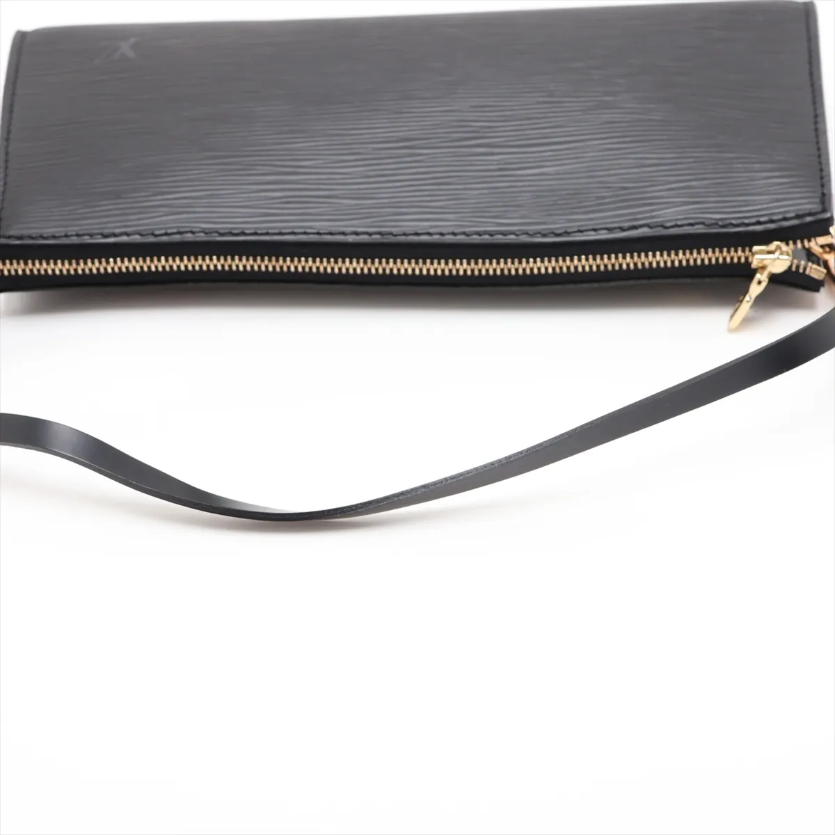 Epi Pochette Accessoires M52942 AR0091 Black — view 5