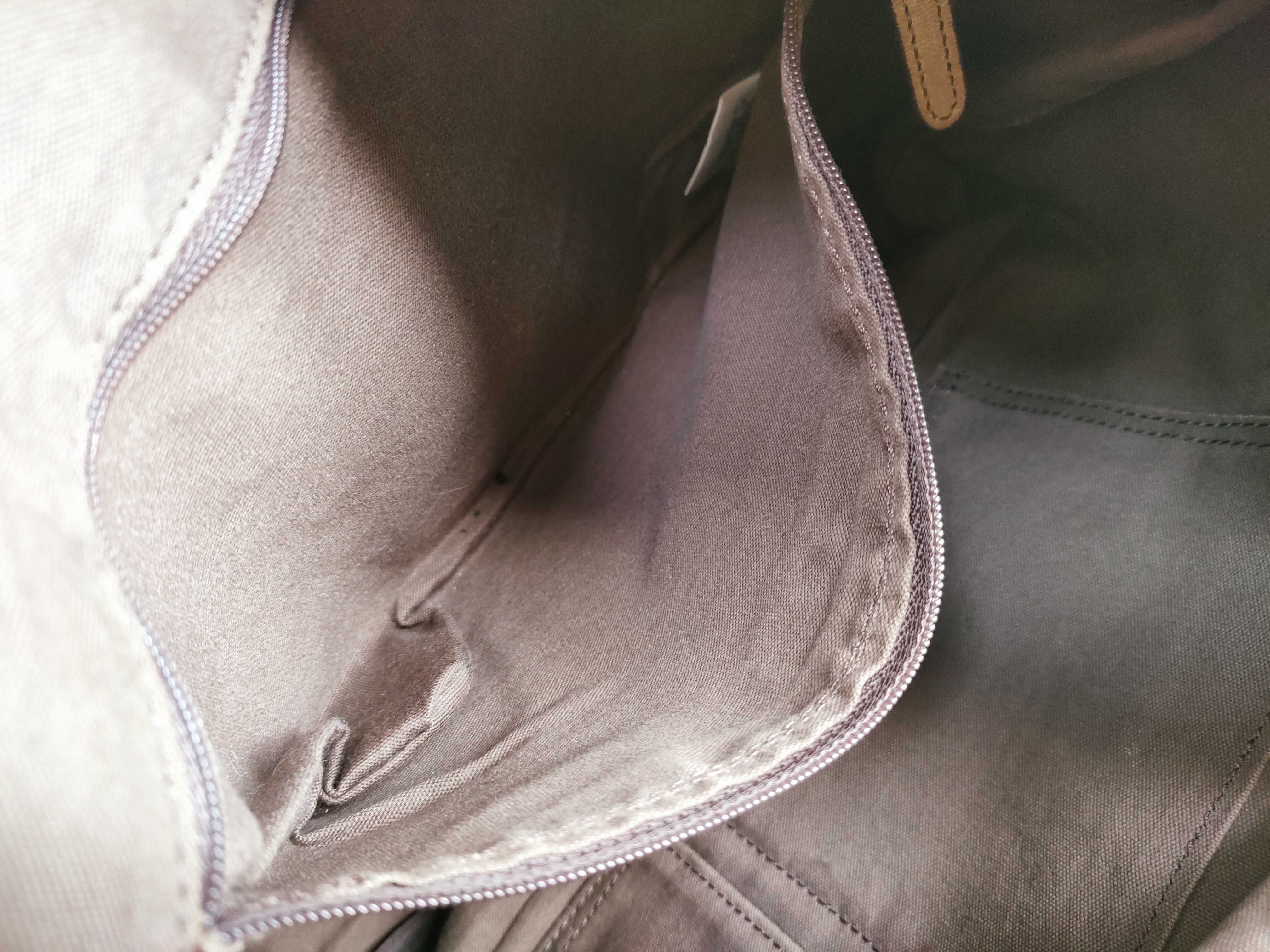 Handbag / Leather Handbag — view 14