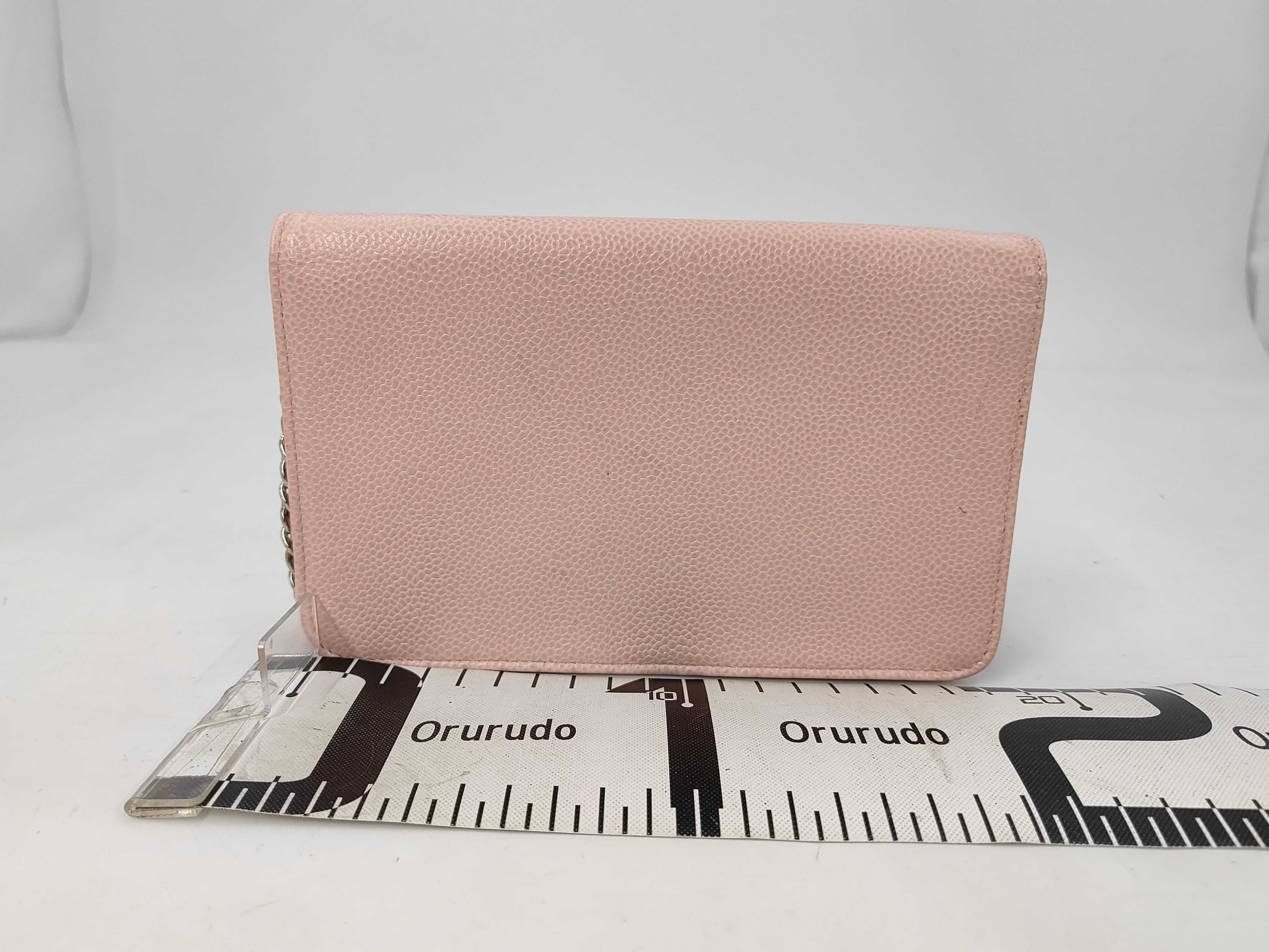 Chain Wallet, Pink Caviar Leather, Coco Mark — view 2