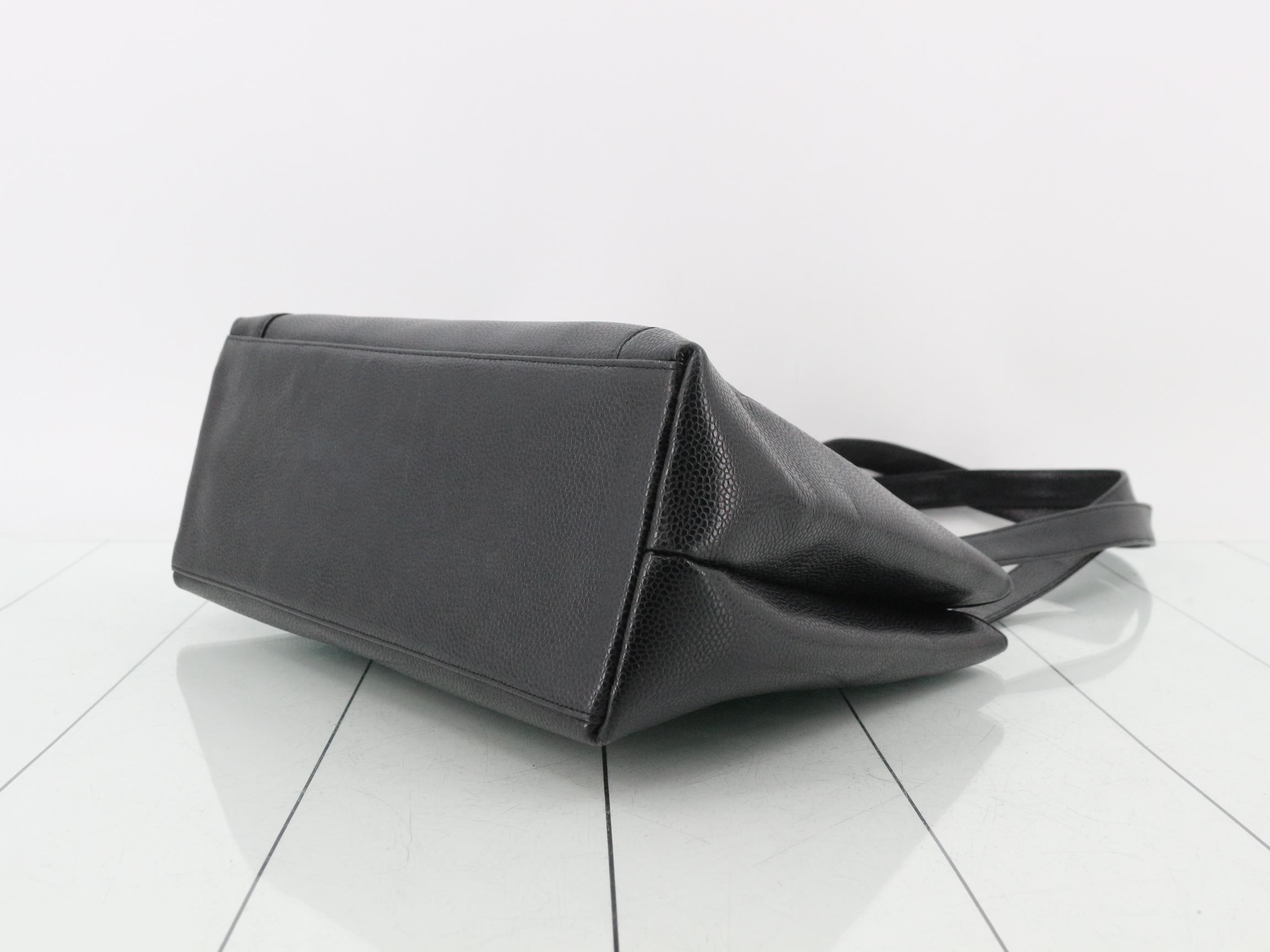 caviar leather tote bag with Coco Mark, black. — view 6