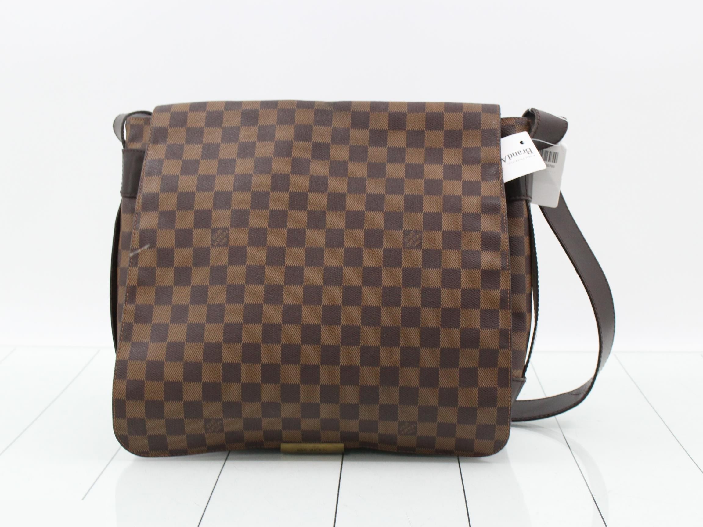 Damier shoulder bag