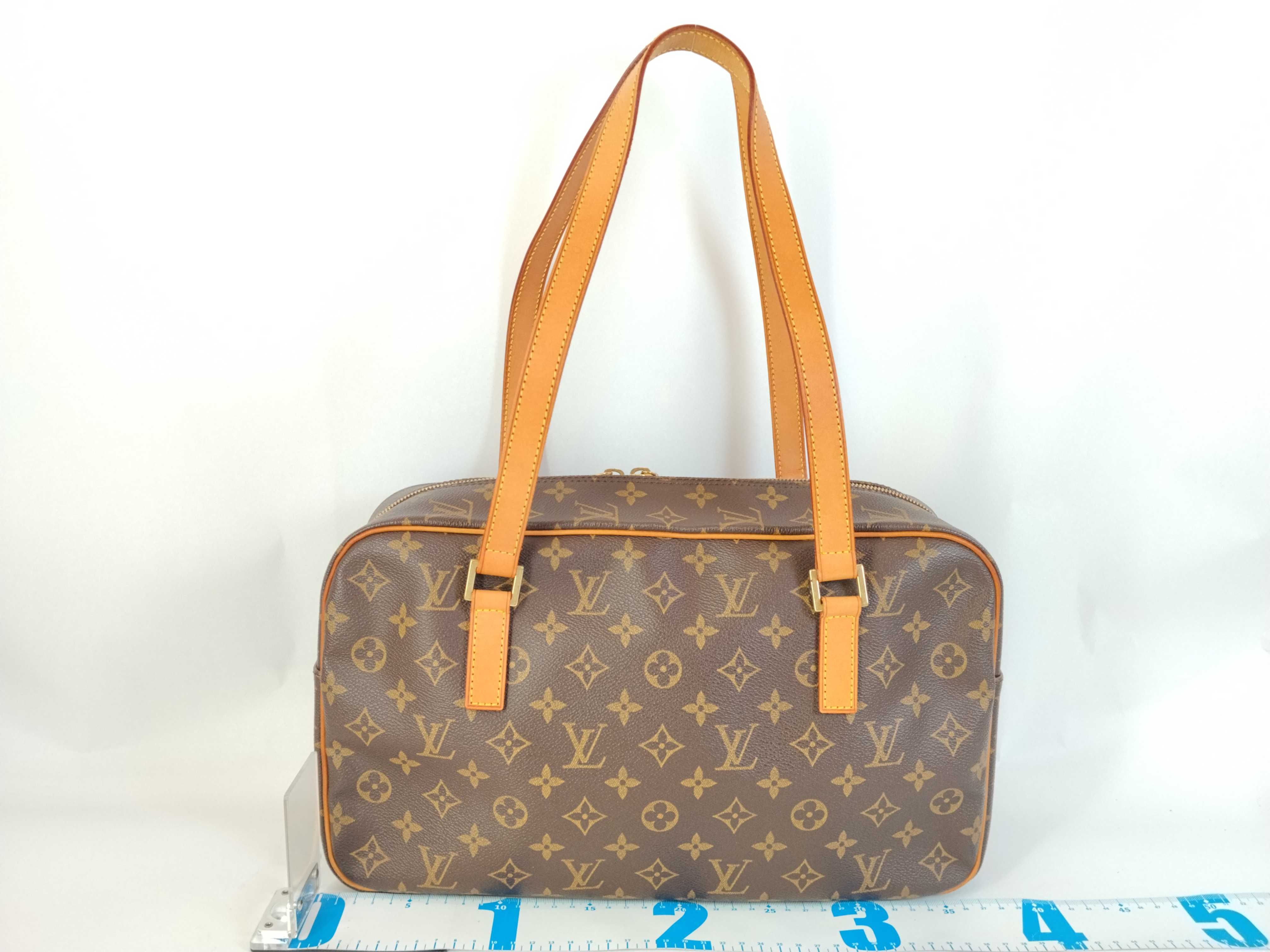 Monogram Vuitton Monogram Cite GM M51181 FL1002 Handbag — view 2