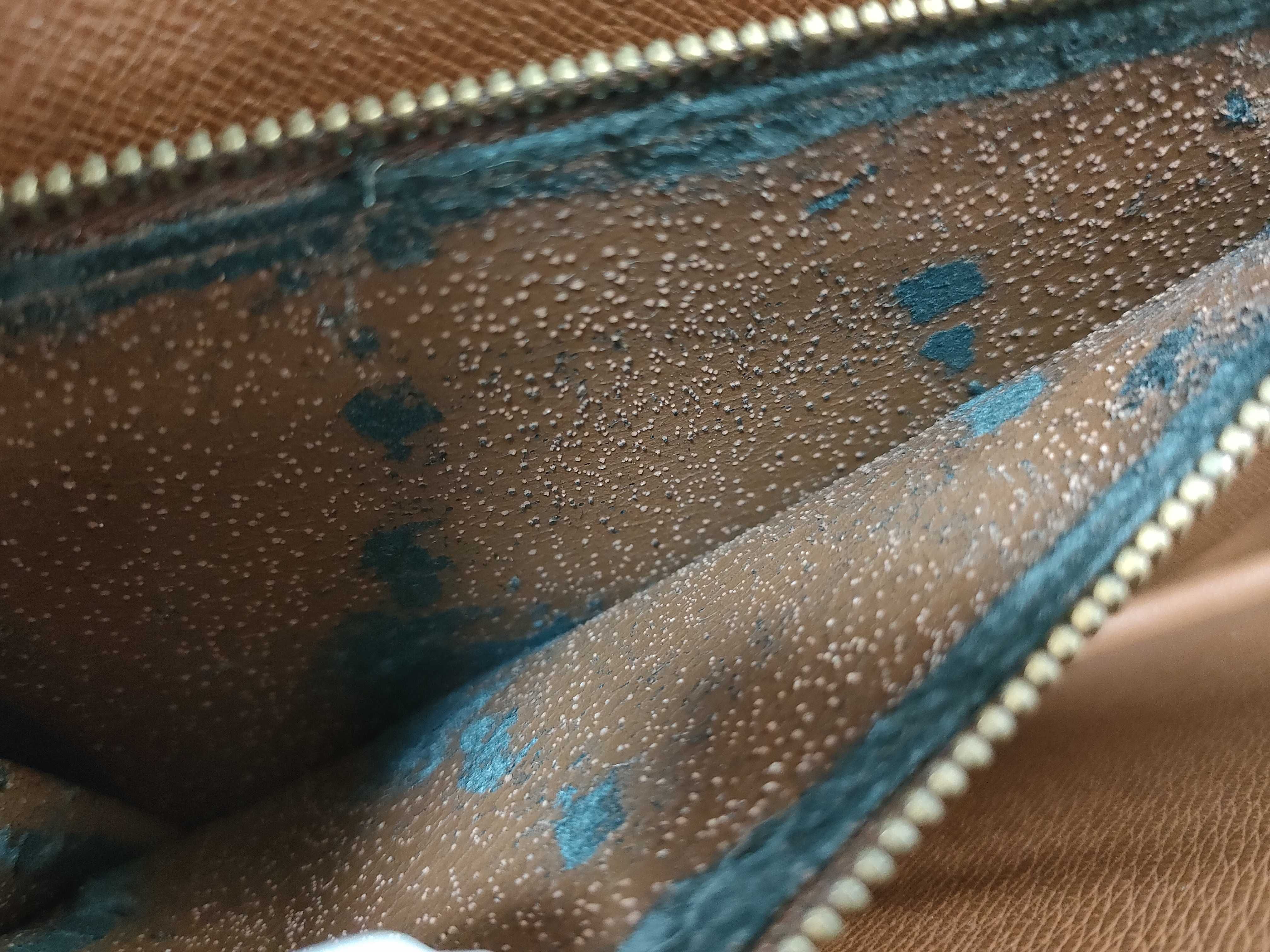 Monogram LV Curcelles Shoulder Bag — view 14