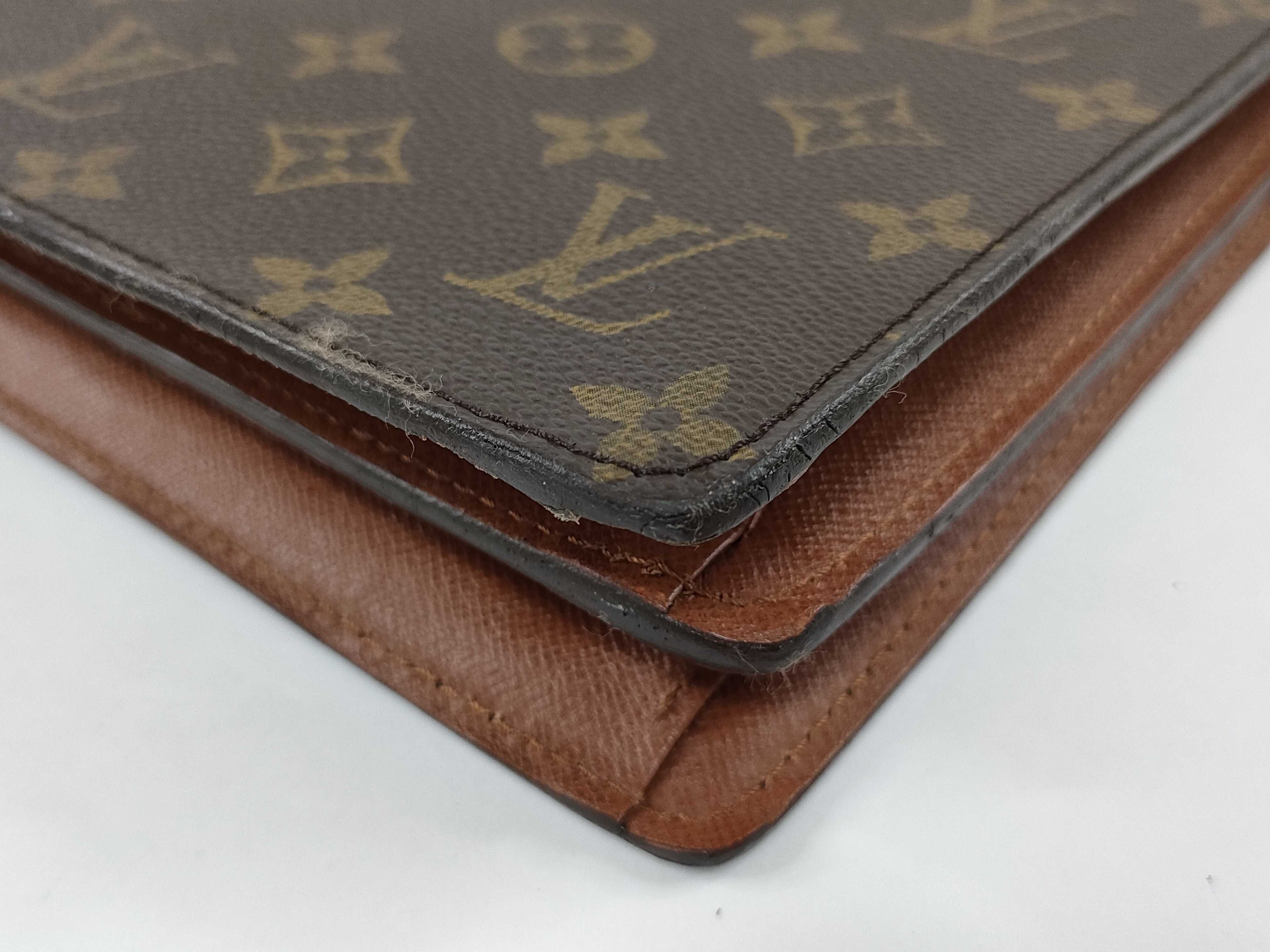 Monogram LV Curcelles Shoulder Bag — view 4