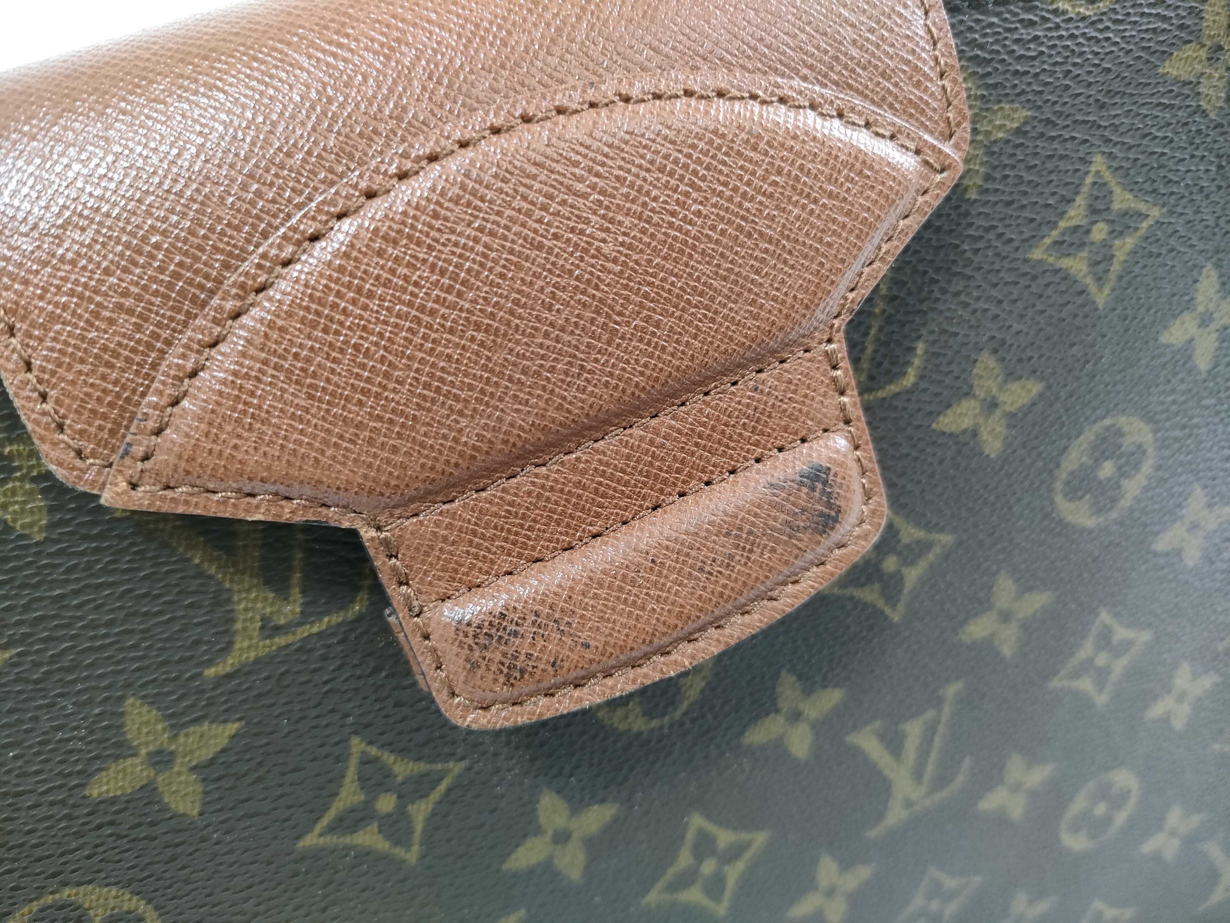 Monogram LV Curcelles Shoulder Bag — view 9