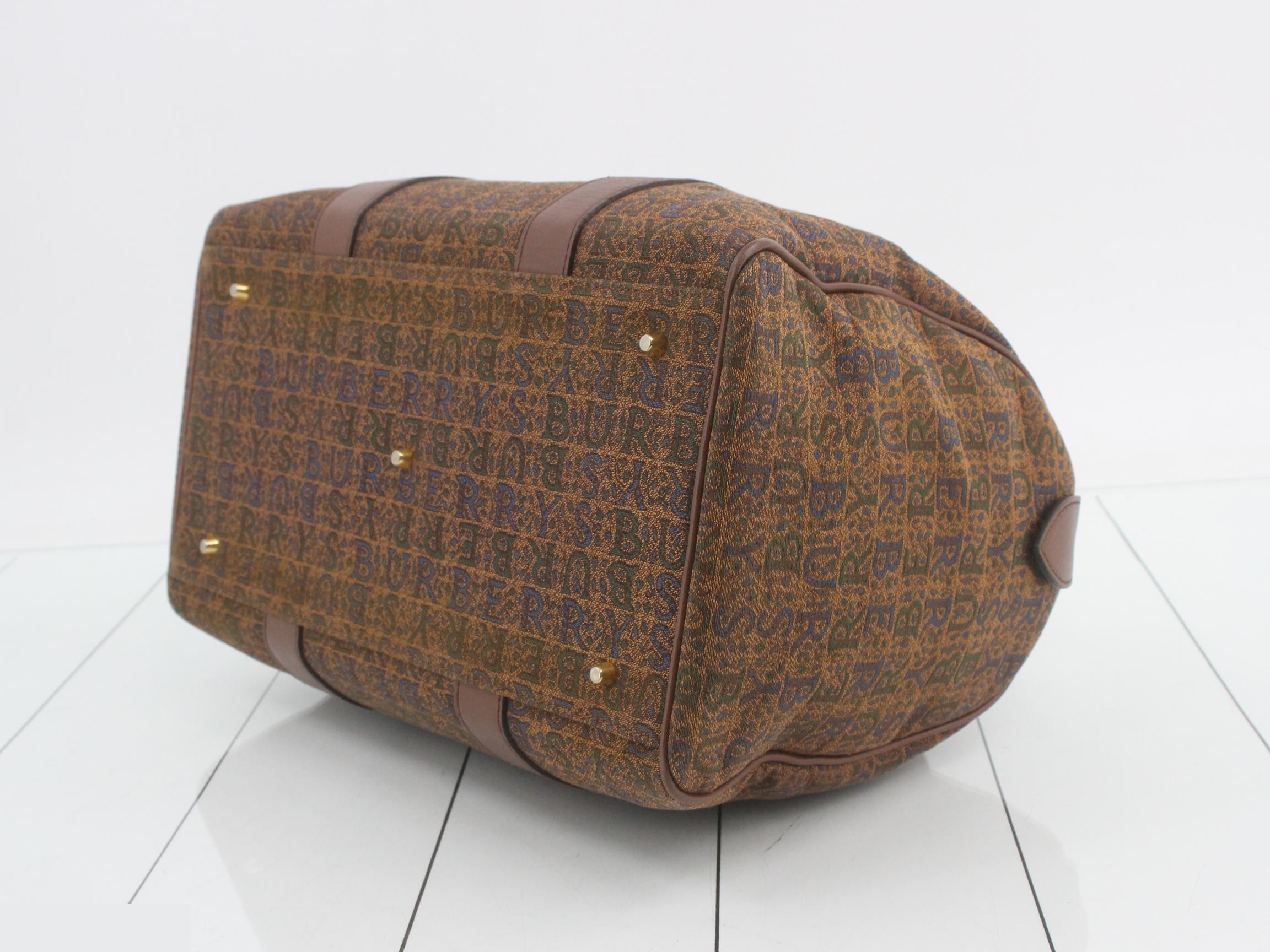 handbags for men and women, available in brown, blue, and green, featuring a horse logo. — view 6