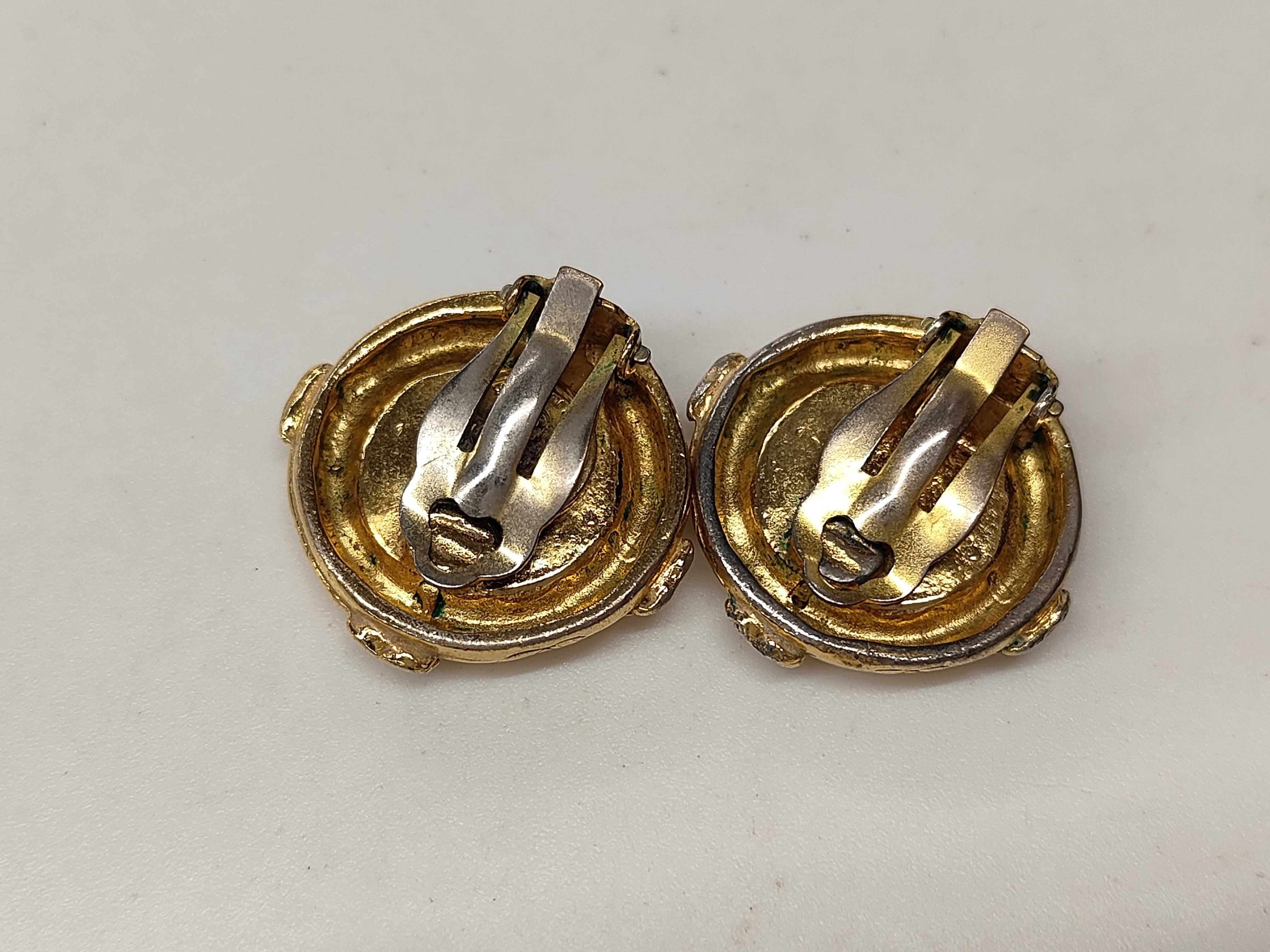 earrings — view 2