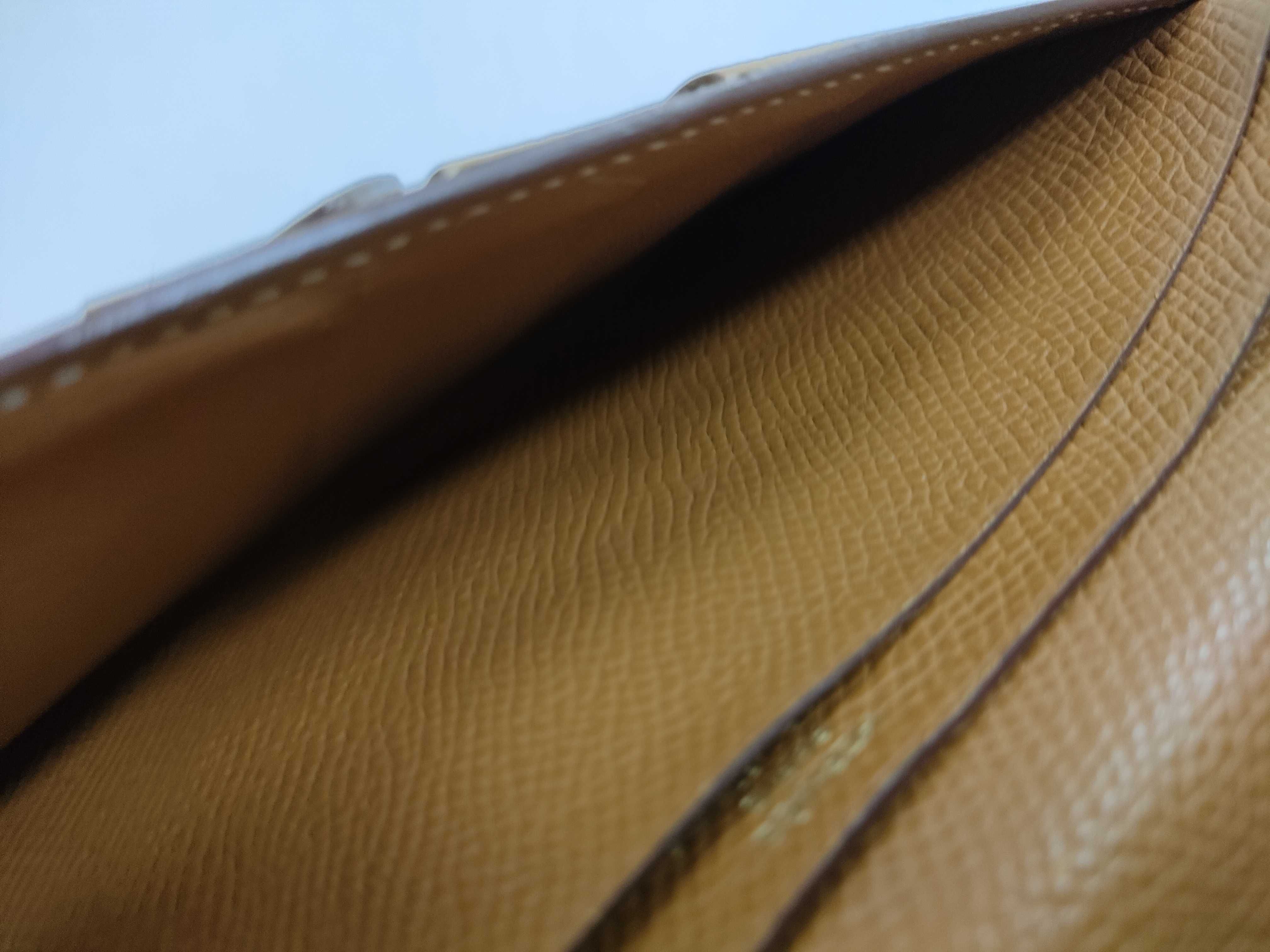 Bearn Soufflé Gold Wallet with Z Stamp — view 13