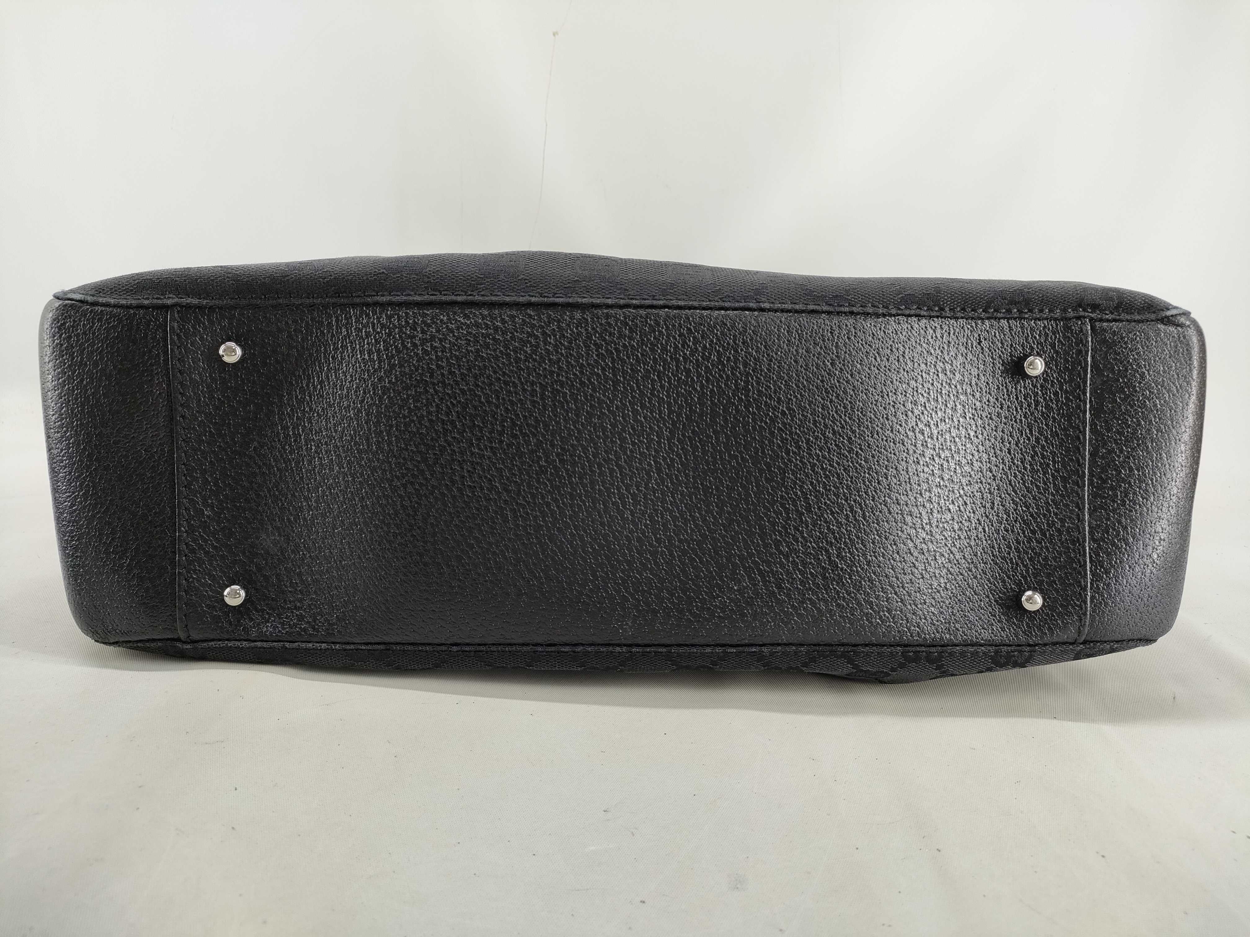 GG Canvas Leather Handle Shoulder Tote Bag (Black) — view 3
