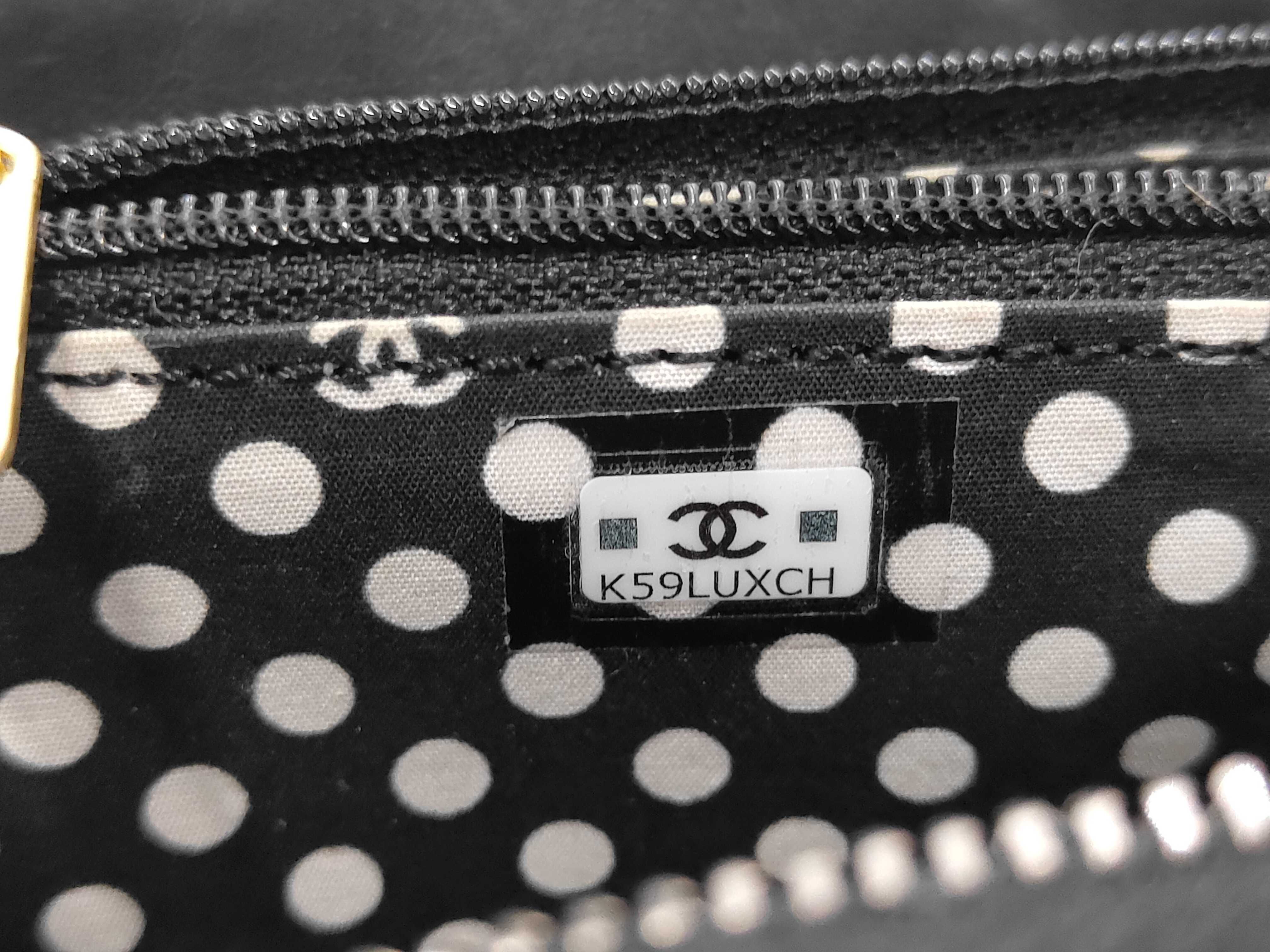Coco Mark Random Serial Number Lambskin Black Gold Coin Case — view 8