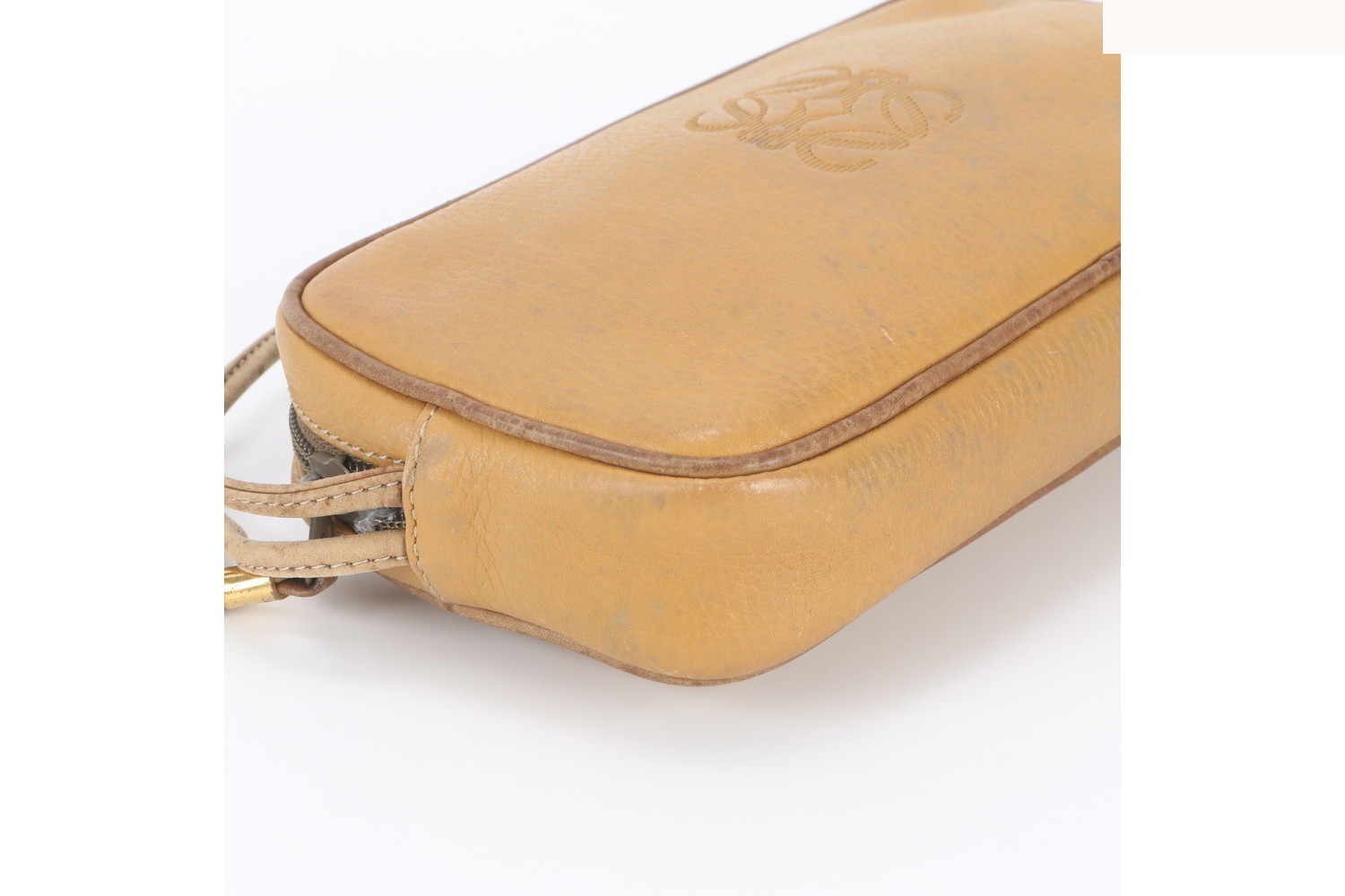 Anagram Leather Shoulder Bag, Crossbody Bag — view 5