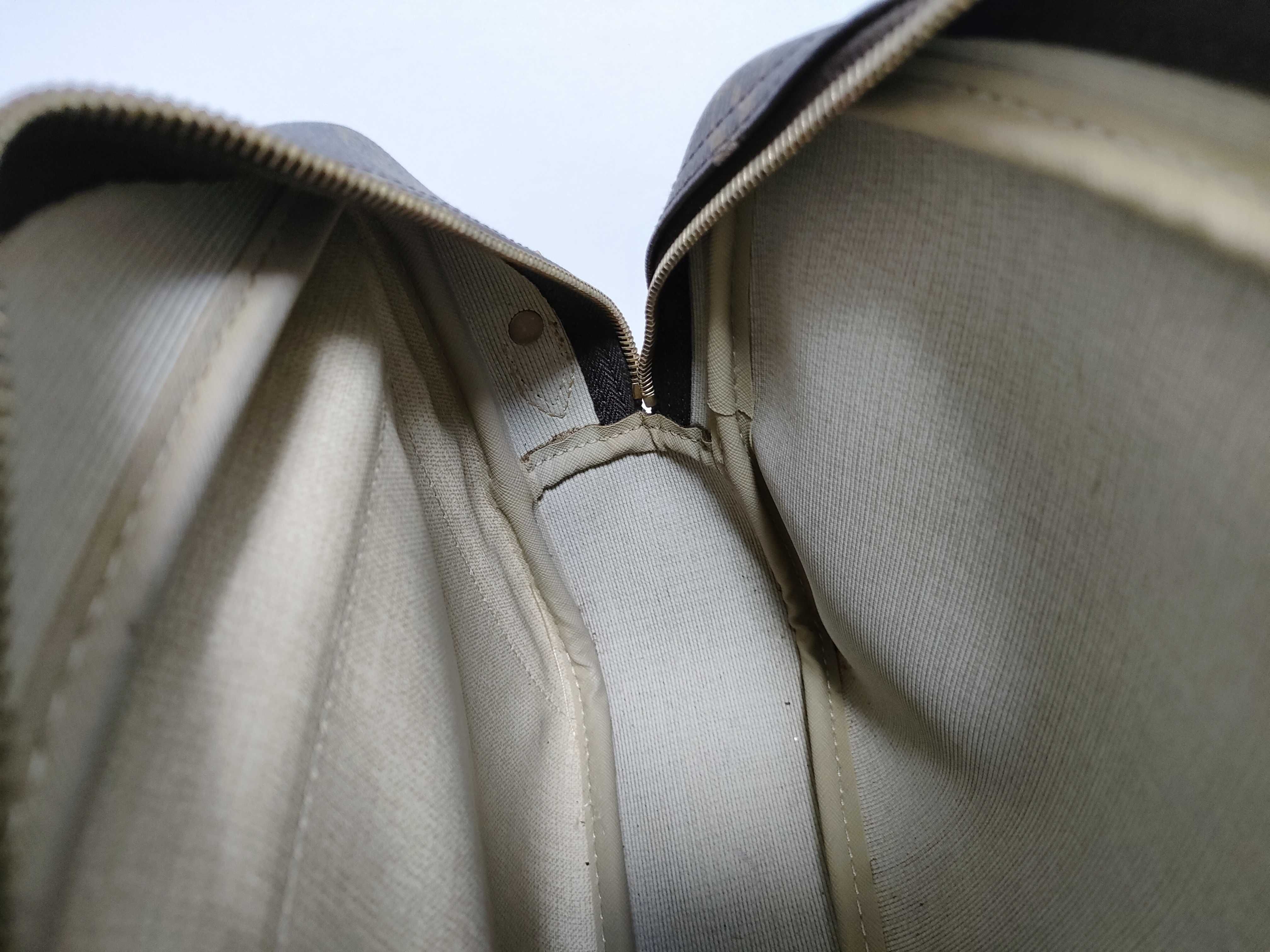 Monogram Louis Vuitton Monogram Reporter PM M45254 Shoulder Bag — view 9