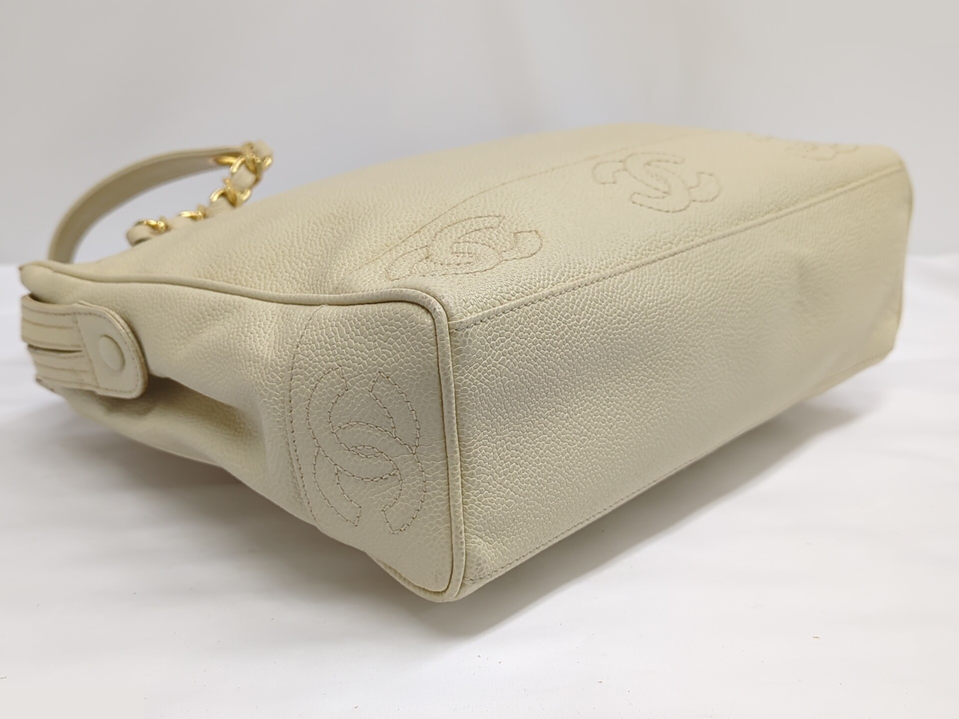 Icon Series (Bags) - Tote Bag — view 3