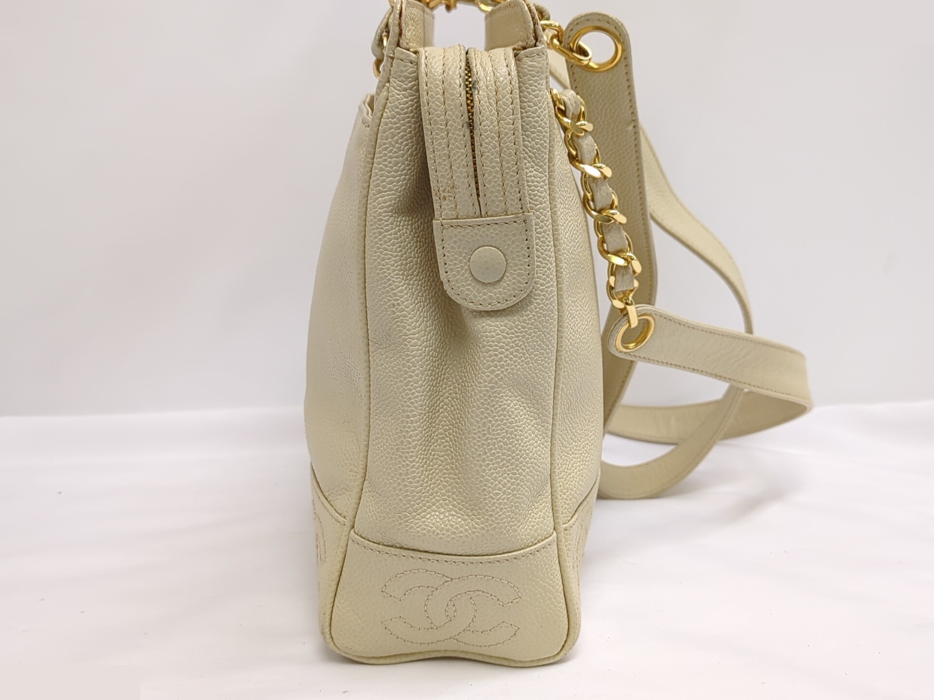 Icon Series (Bags) - Tote Bag — view 6