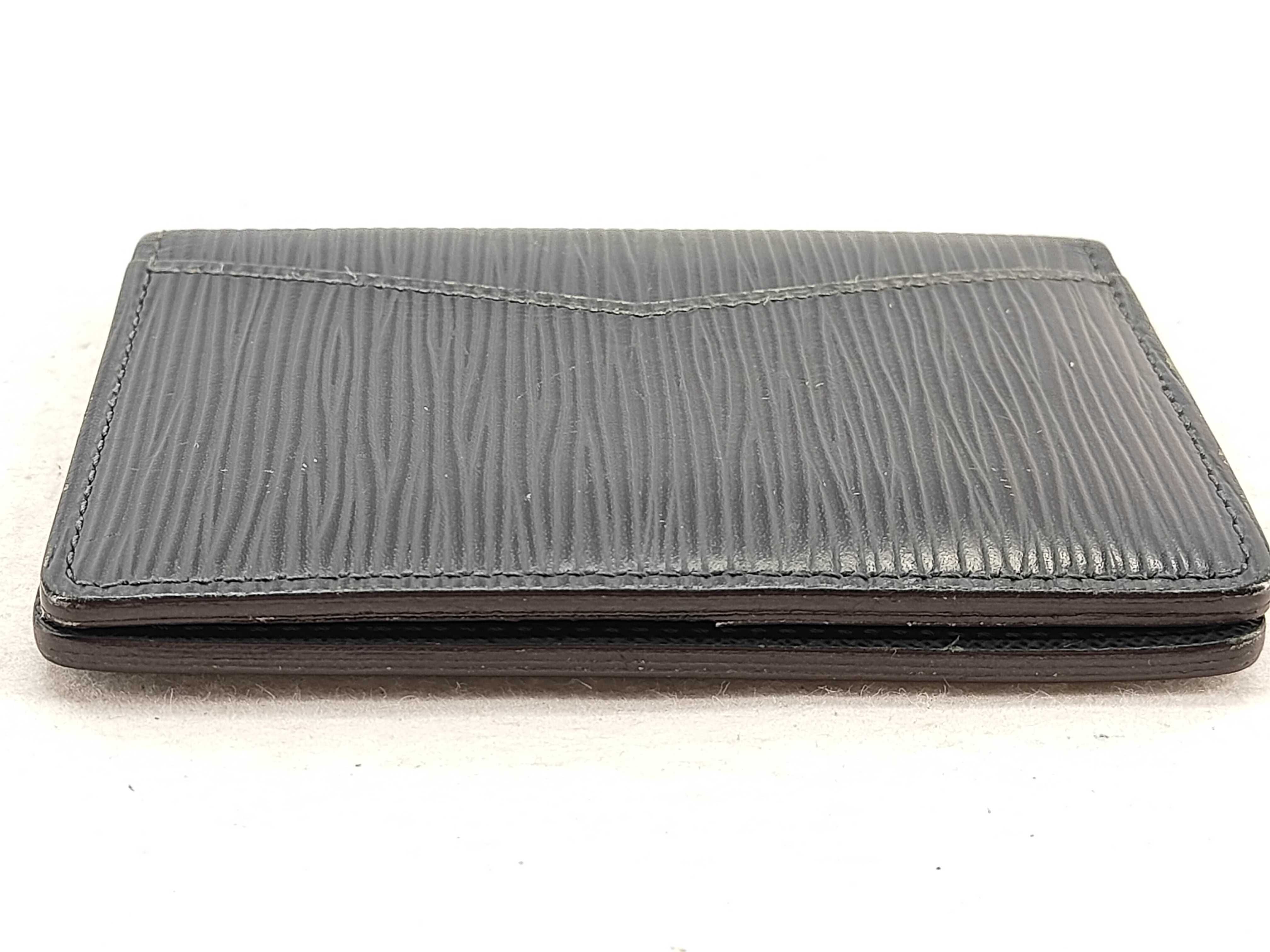Taiga Louis Vuitton Organizer de Poche Card Case — view 7