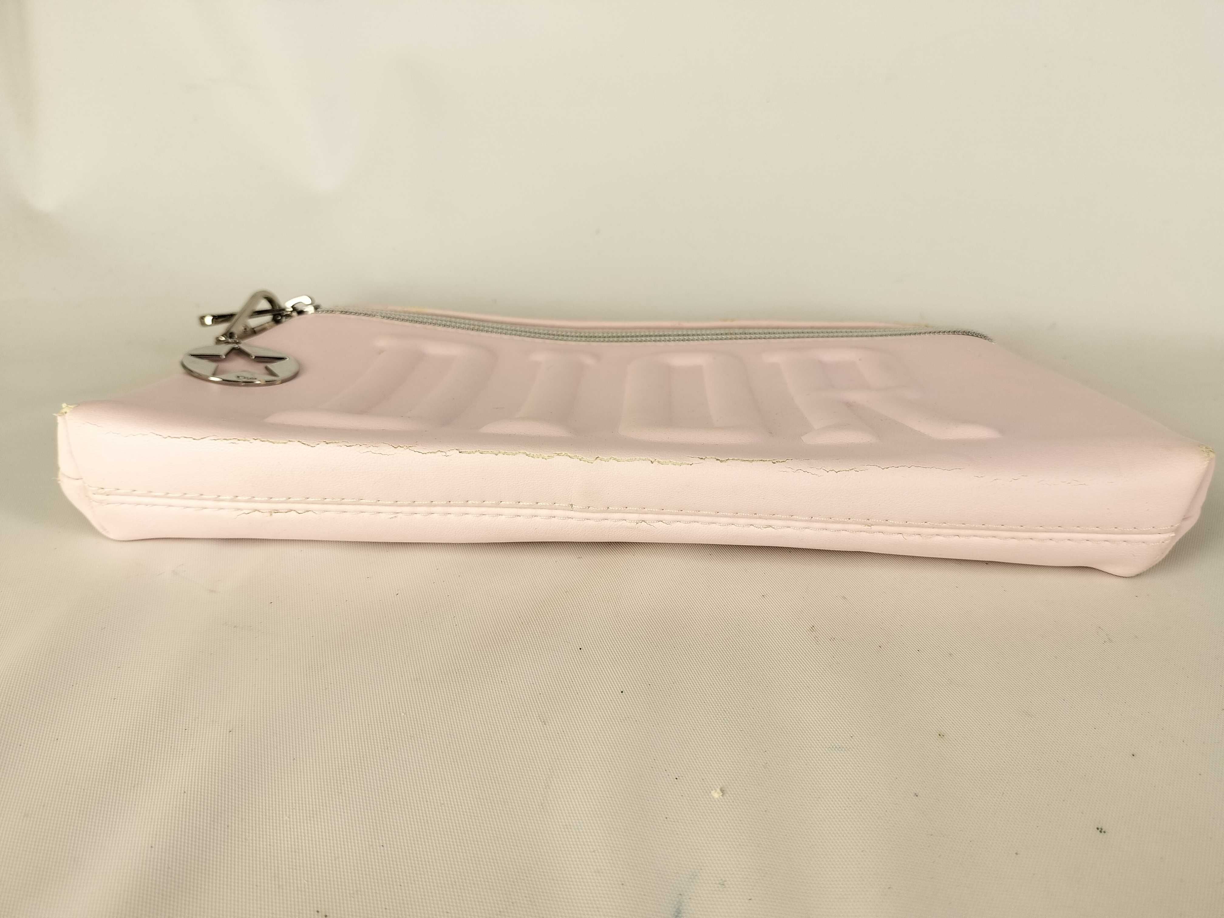 novelty pouch — view 3
