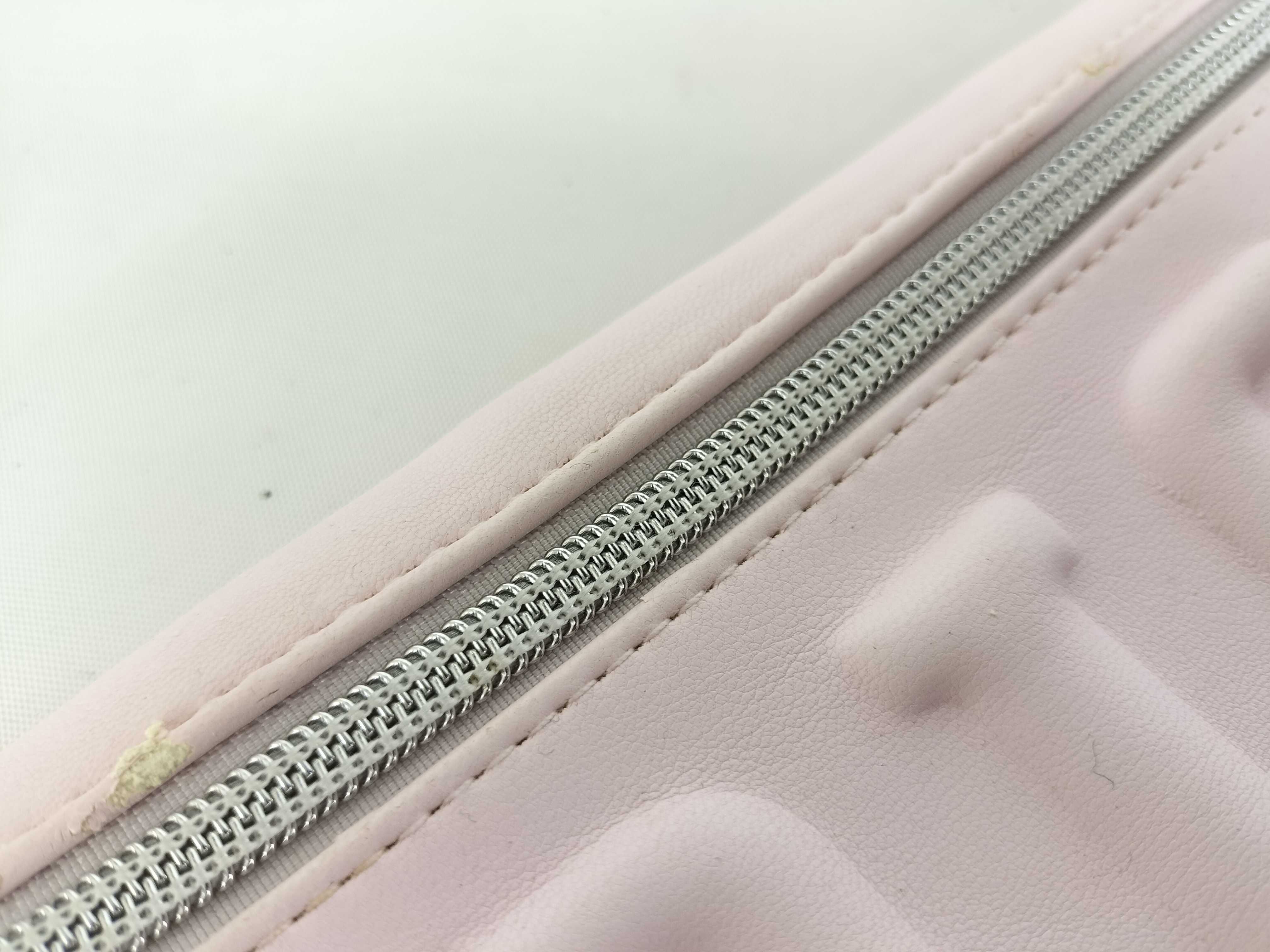 novelty pouch — view 6