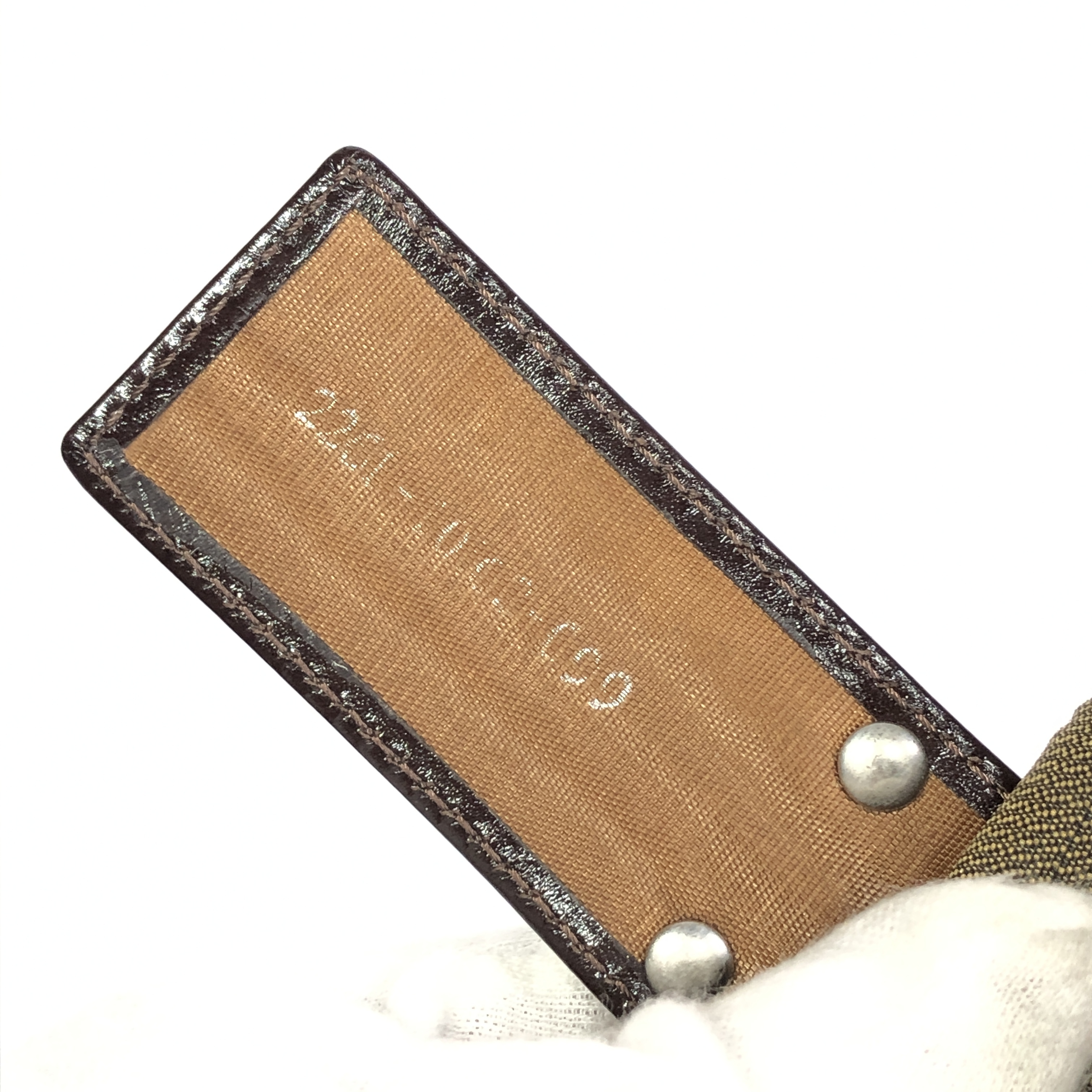 Zucca pattern key case with FF design, 4 hooks, leather and canvas, made in Italy. — view 13