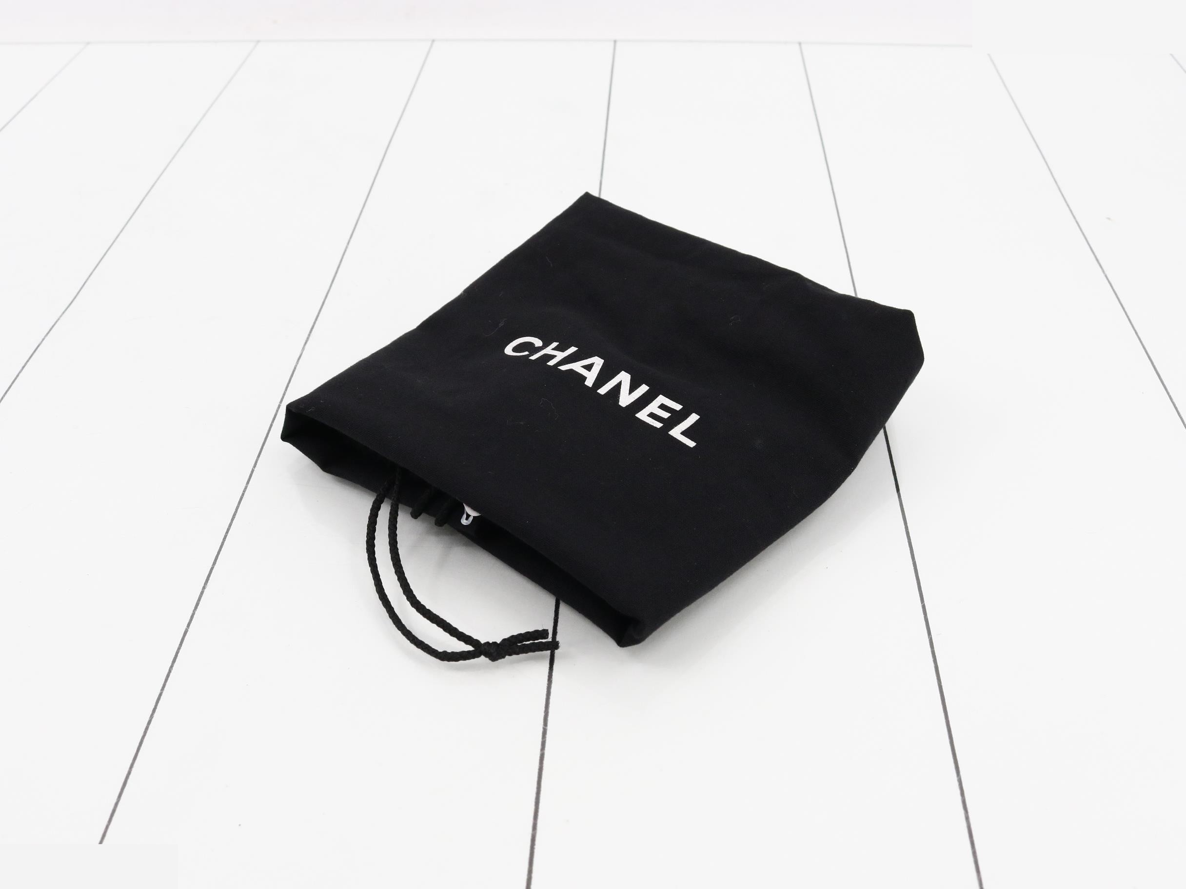 Matelassé Chain Shoulder Bag — view 7