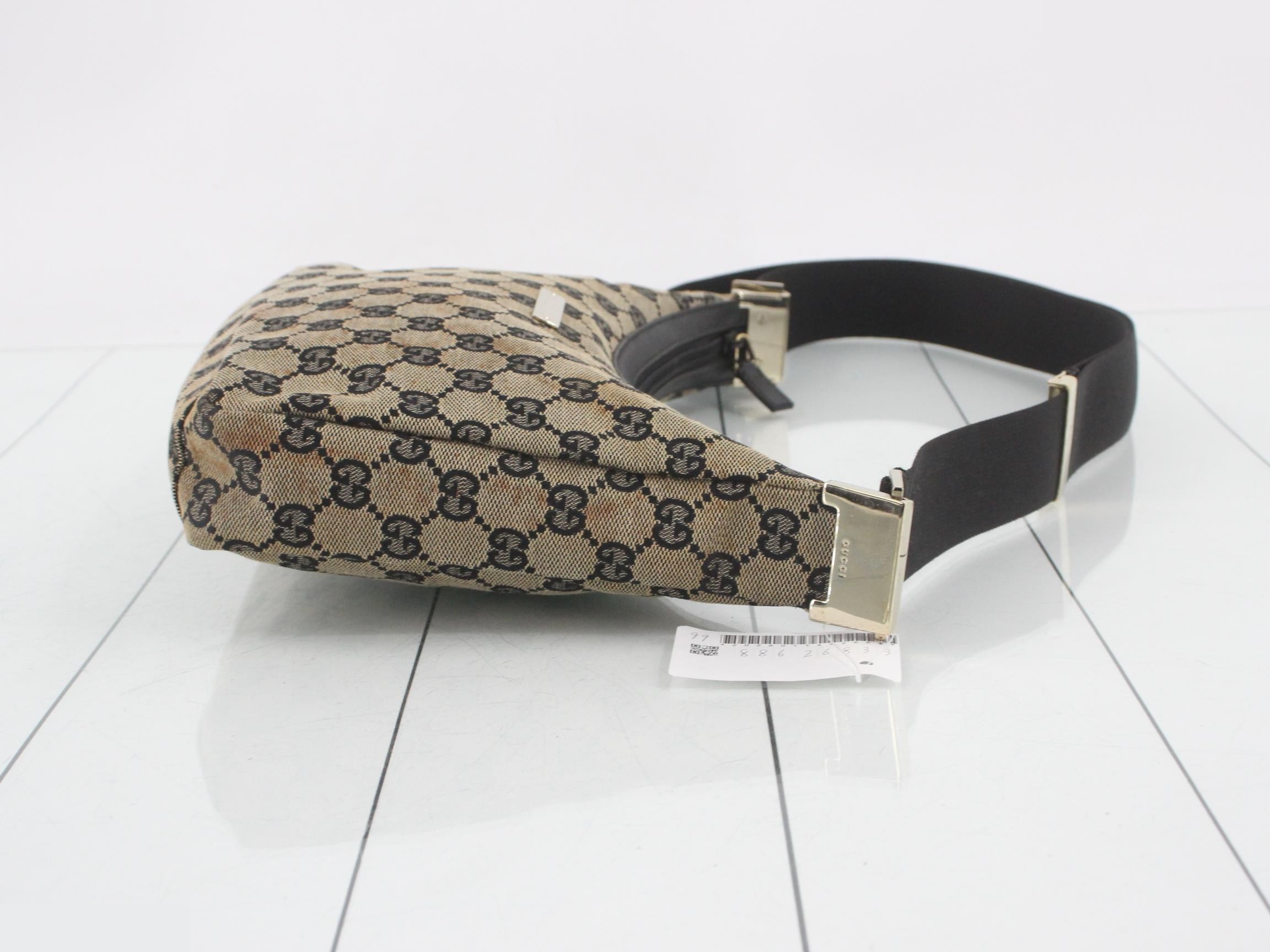 GG Canvas Logo Plate Shoulder Bag — view 3