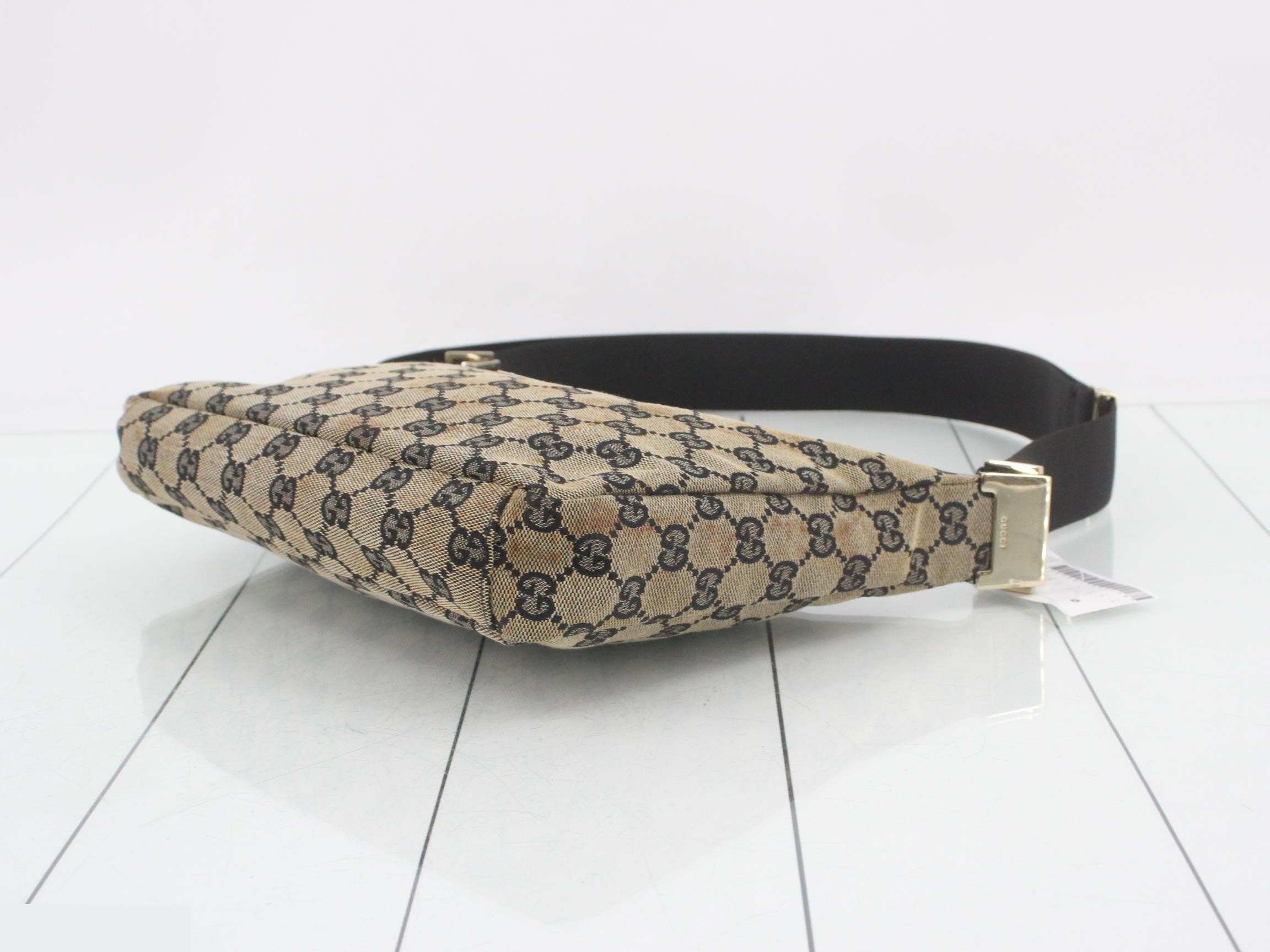 GG Canvas Logo Plate Shoulder Bag — view 6