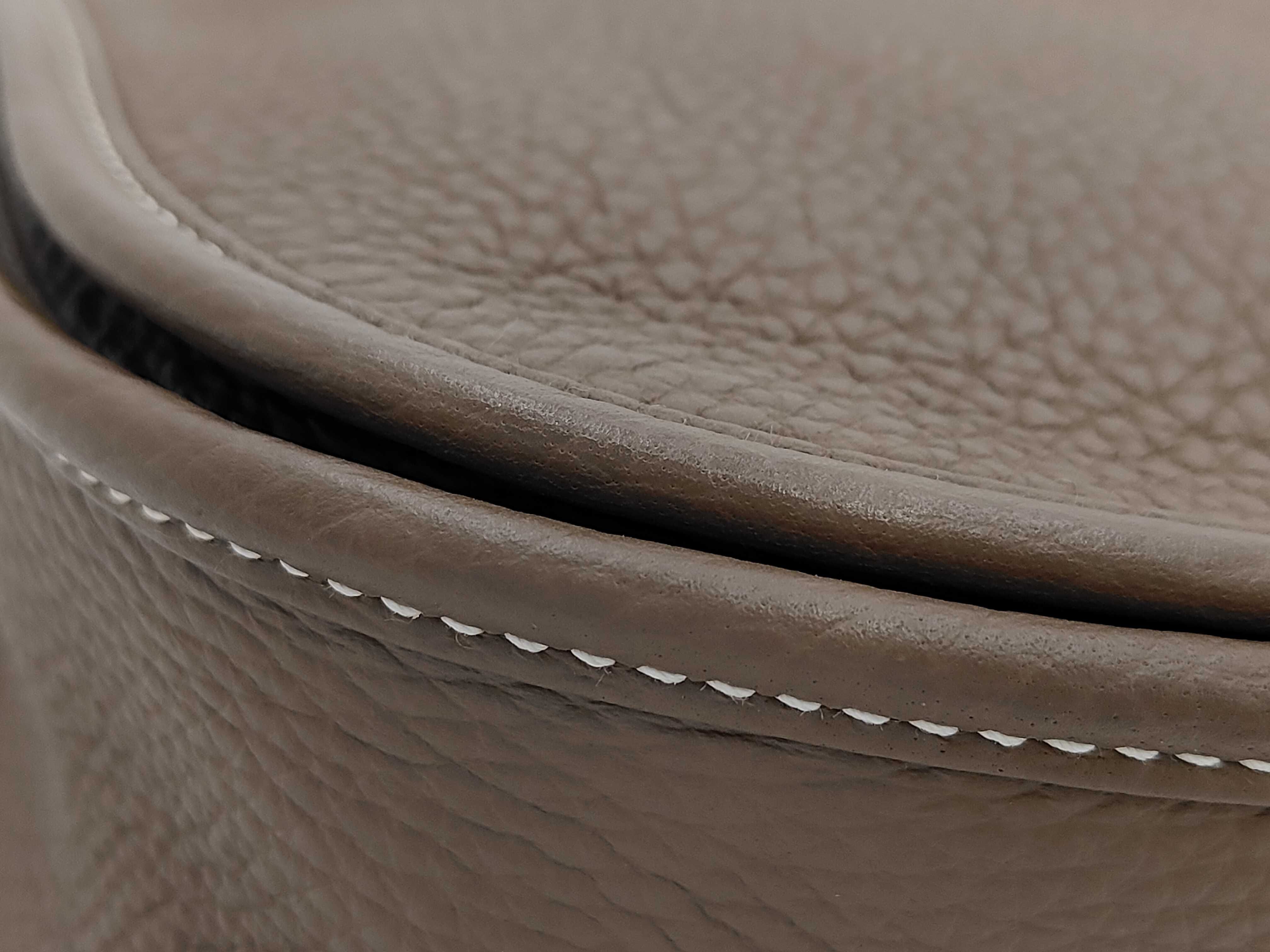 Evelyne Etoupe Shoulder Bag — view 4