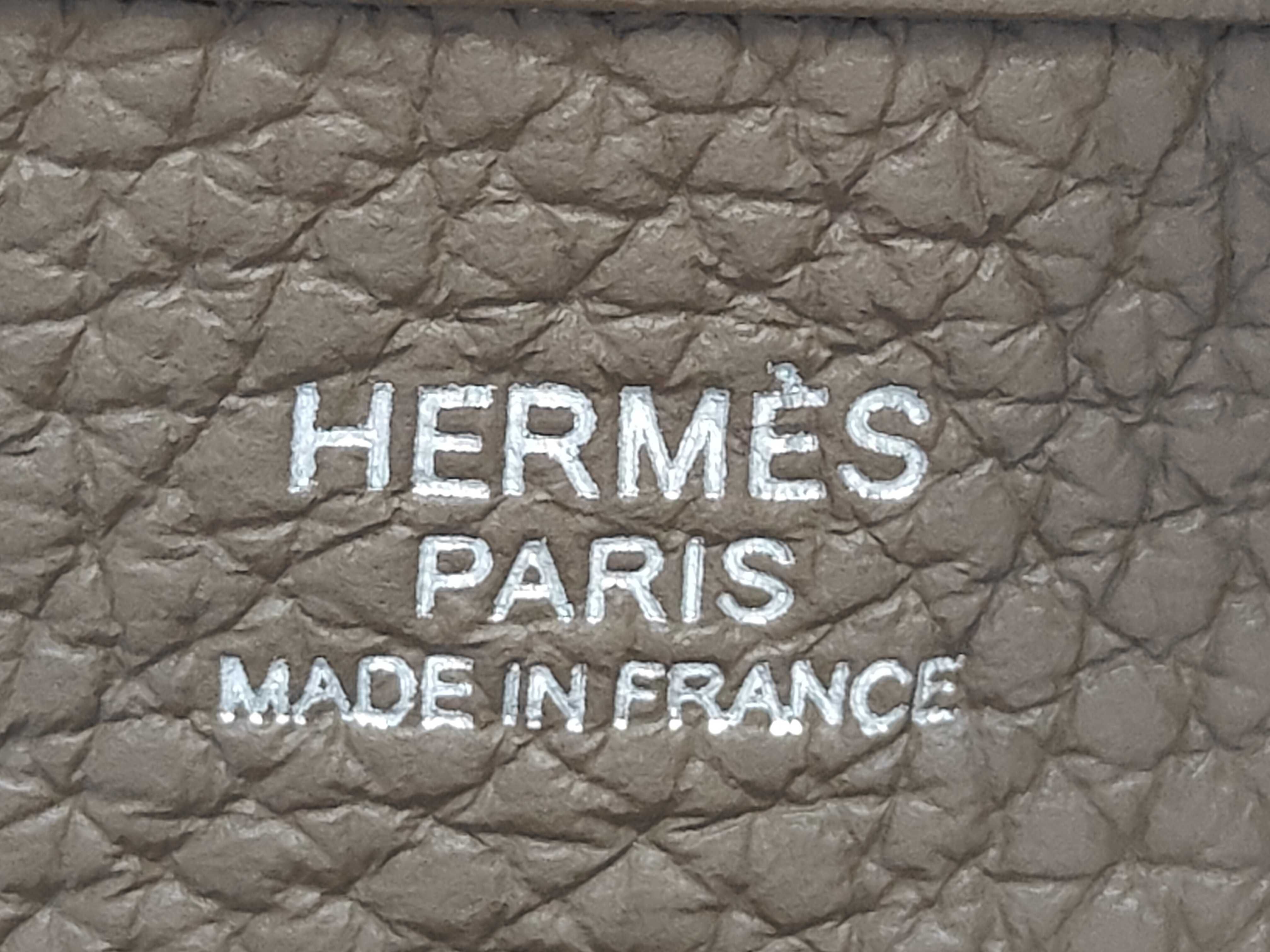Evelyne Etoupe Shoulder Bag — view 7