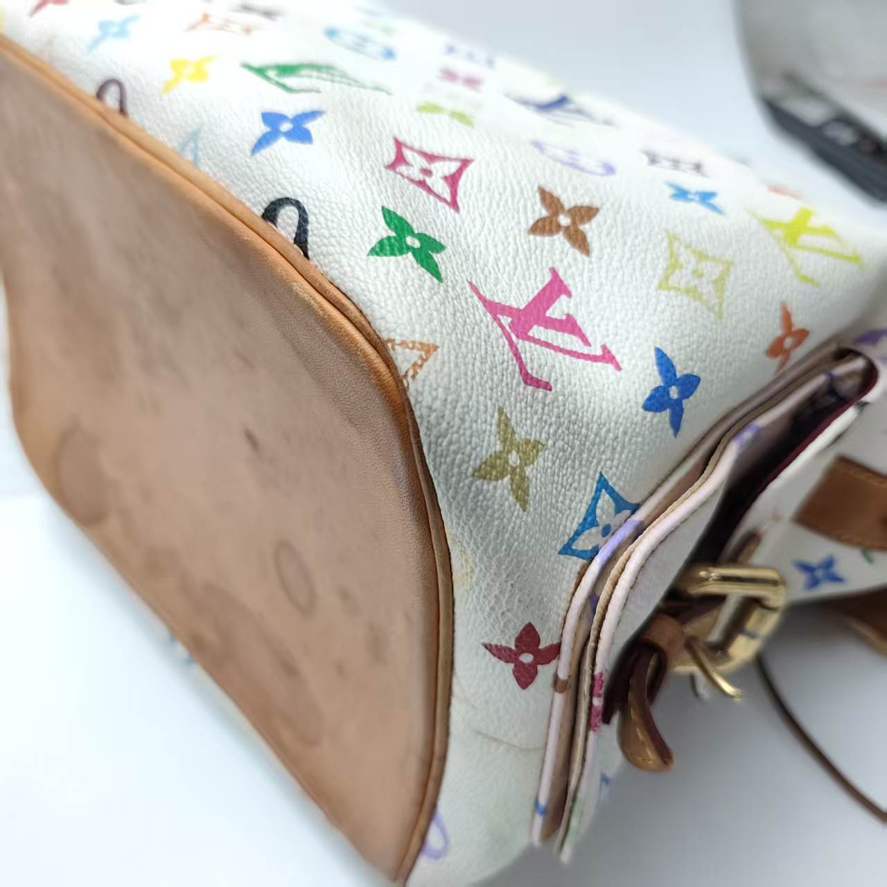 【*Shipped from: China*】LOUIS VUITTON NeoNoe PU Shoulder Bag — view 7