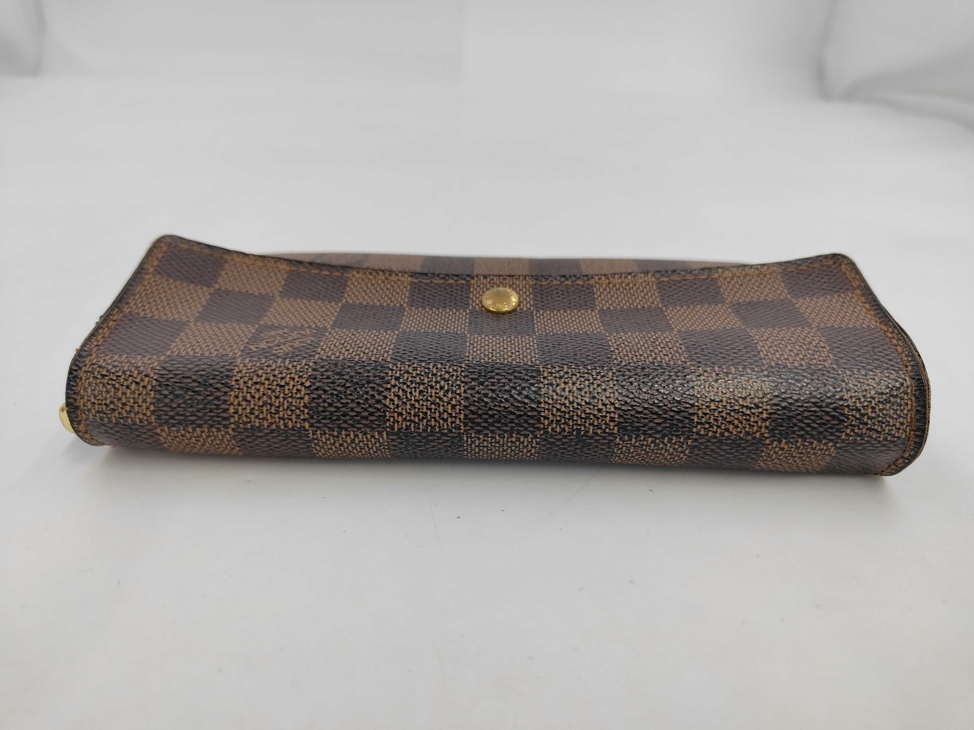 LV wallet — view 5