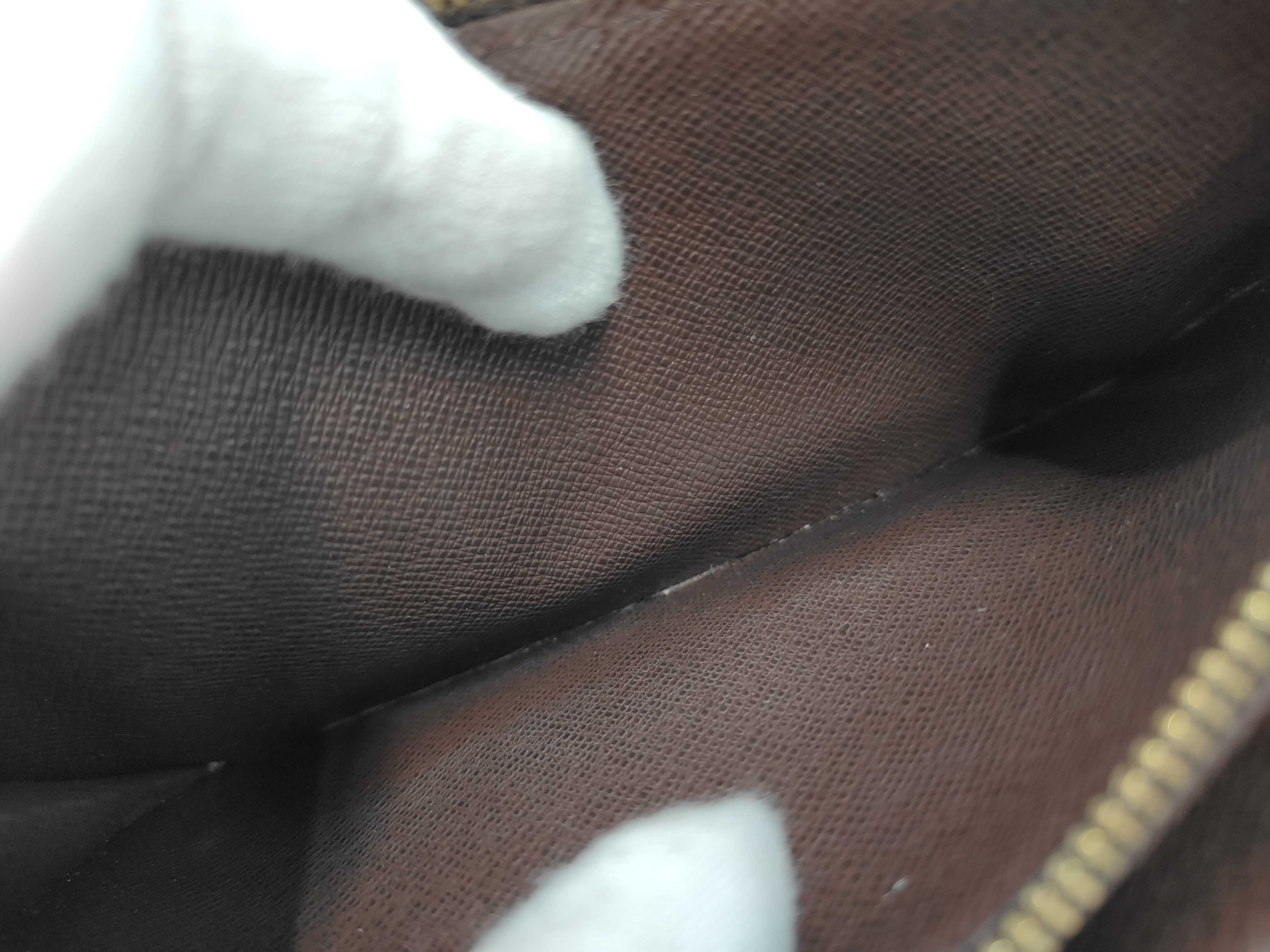 LV wallet — view 10