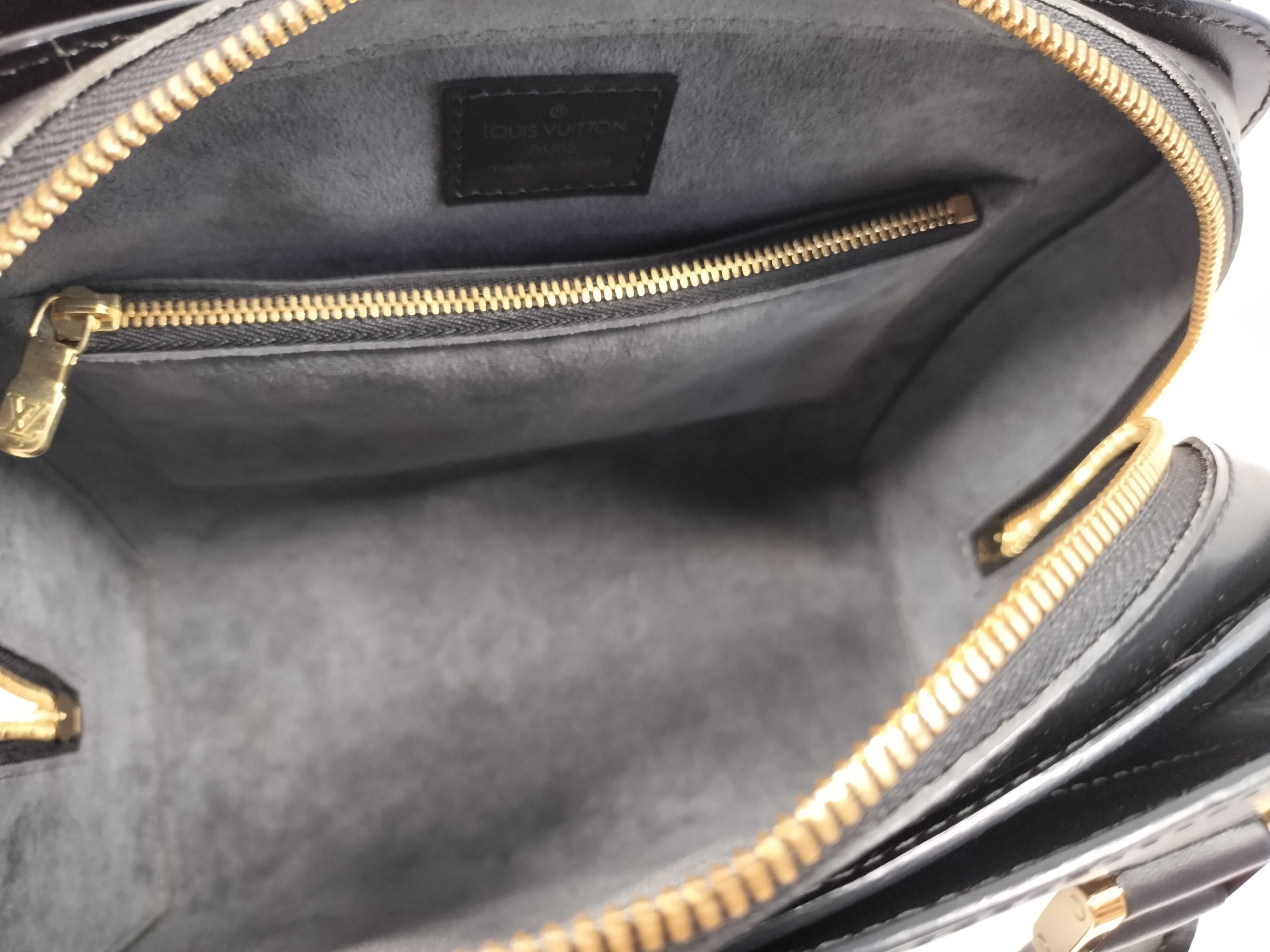 Epi Leather Handbag, Pont Neuf Noir M52052. Accessories: Dust bag. — view 11