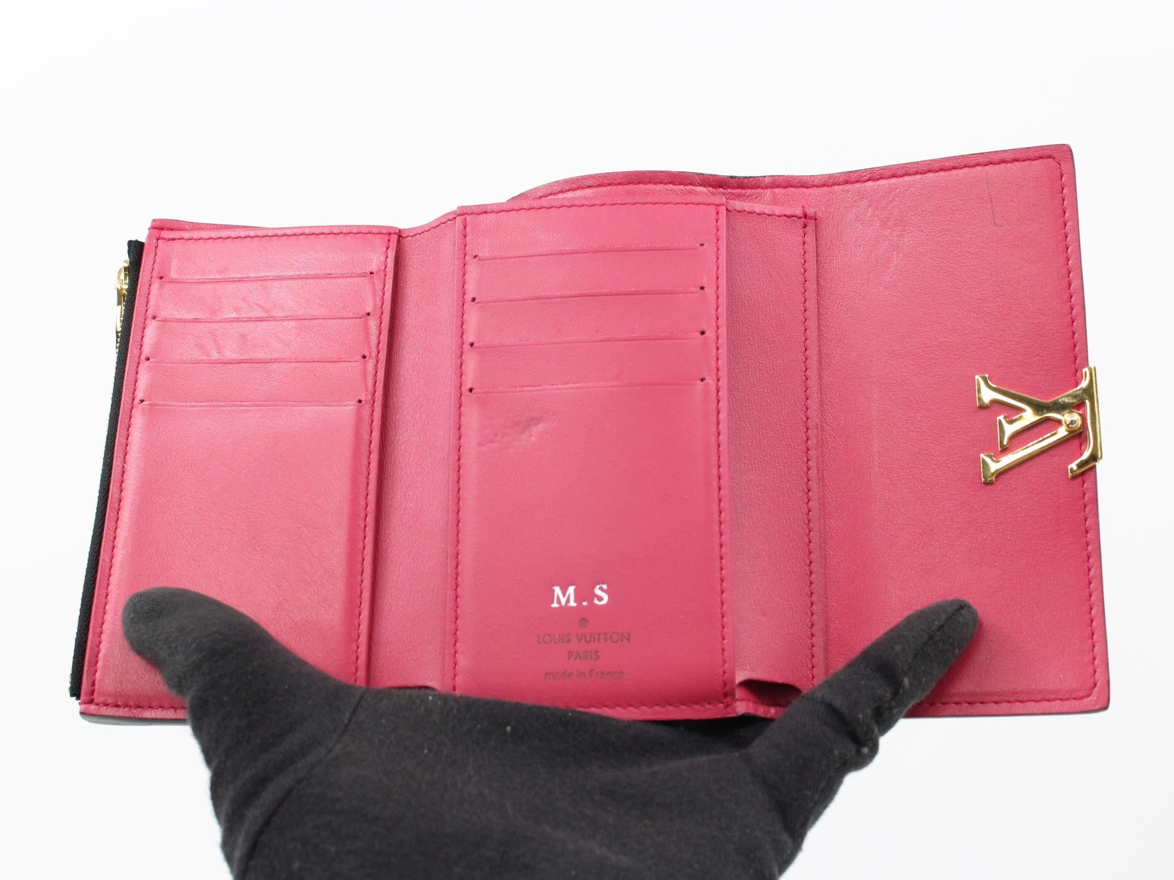 Folding wallet — view 4