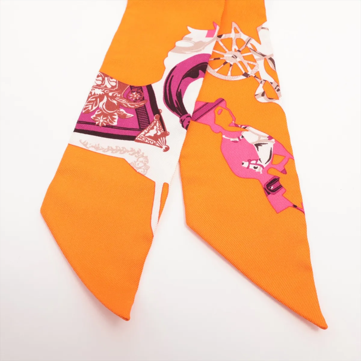 Twilly TOUT EN CARRE Everything is inside him Scarf Silk Orange Thread Fuzz Thread — view 2
