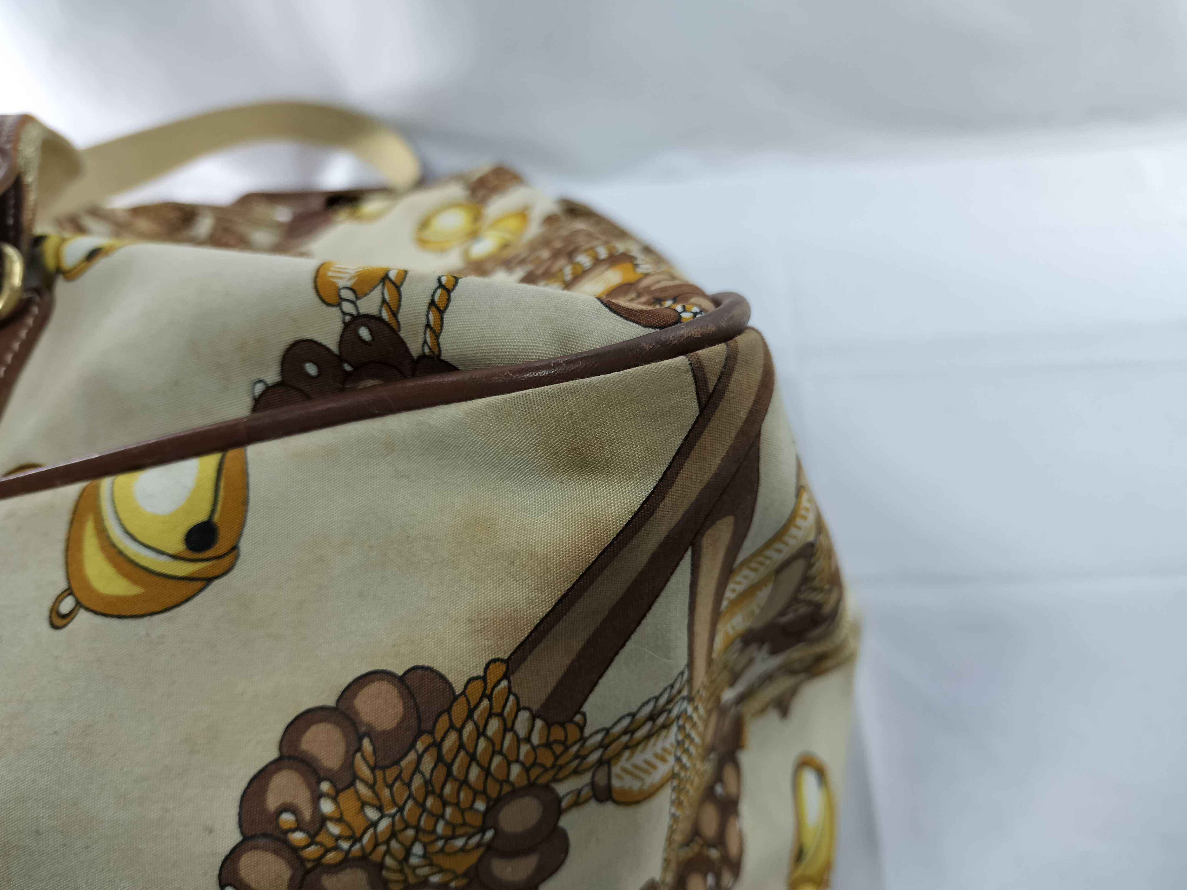 Vintage One-Shoulder Canvas Shoulder Bag with Bell Pattern — view 7