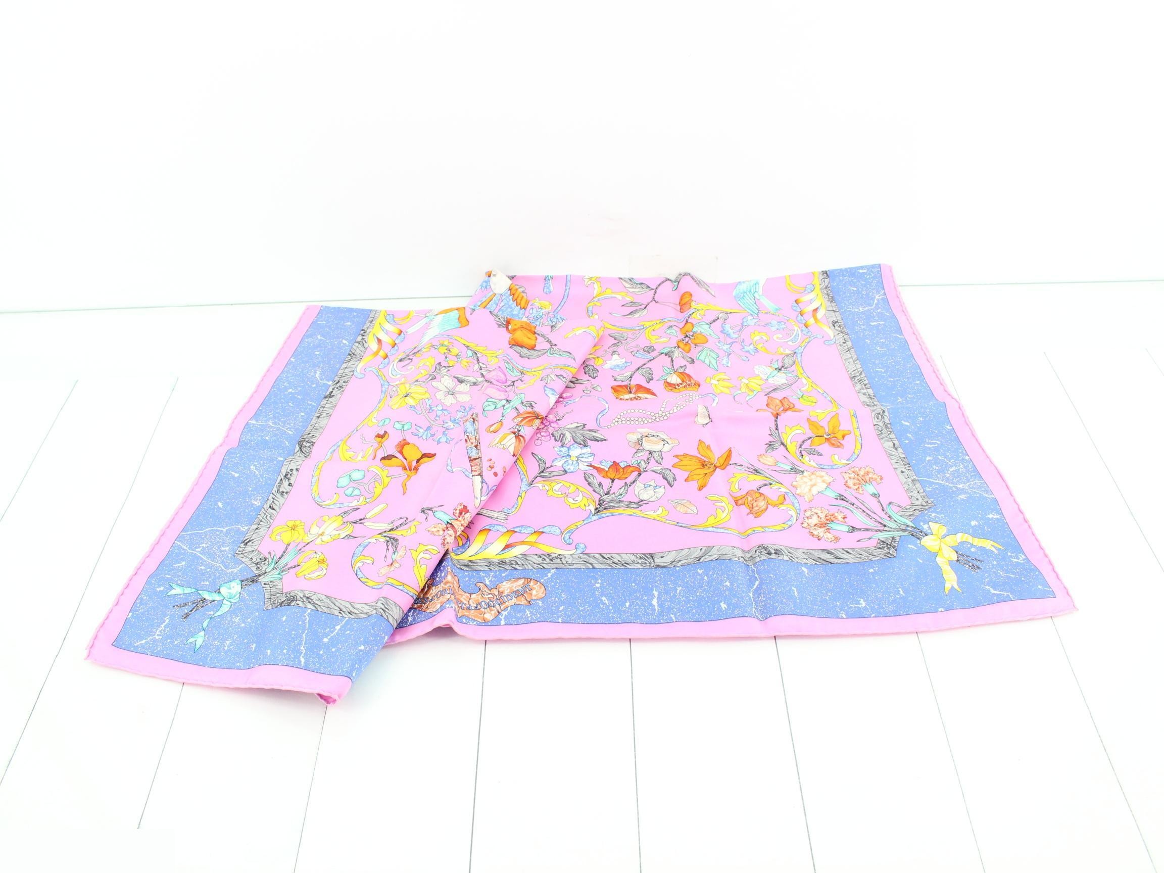 Carre 90 Scarf — view 3