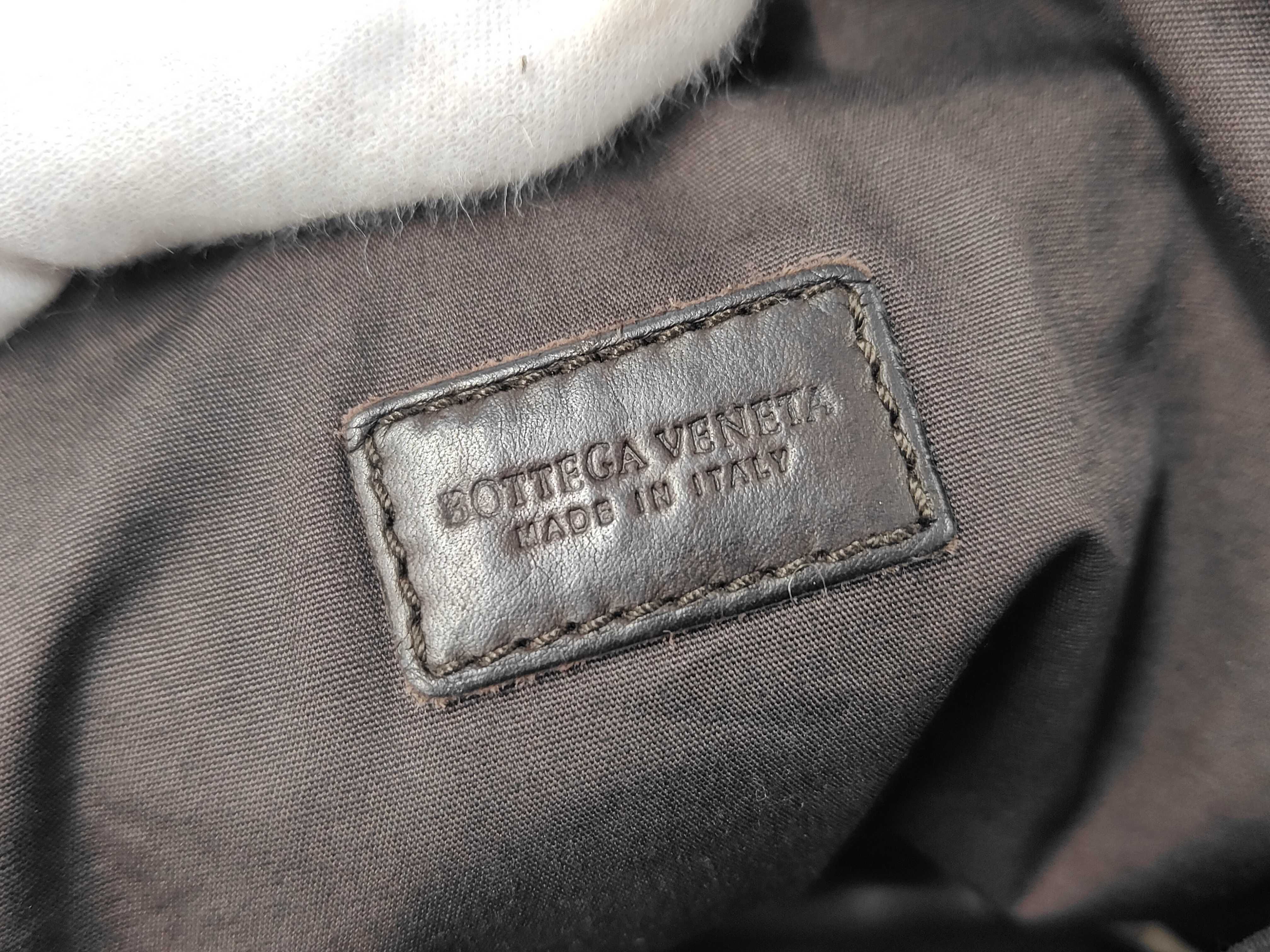 Intrecciato Shoulder Bag — view 10
