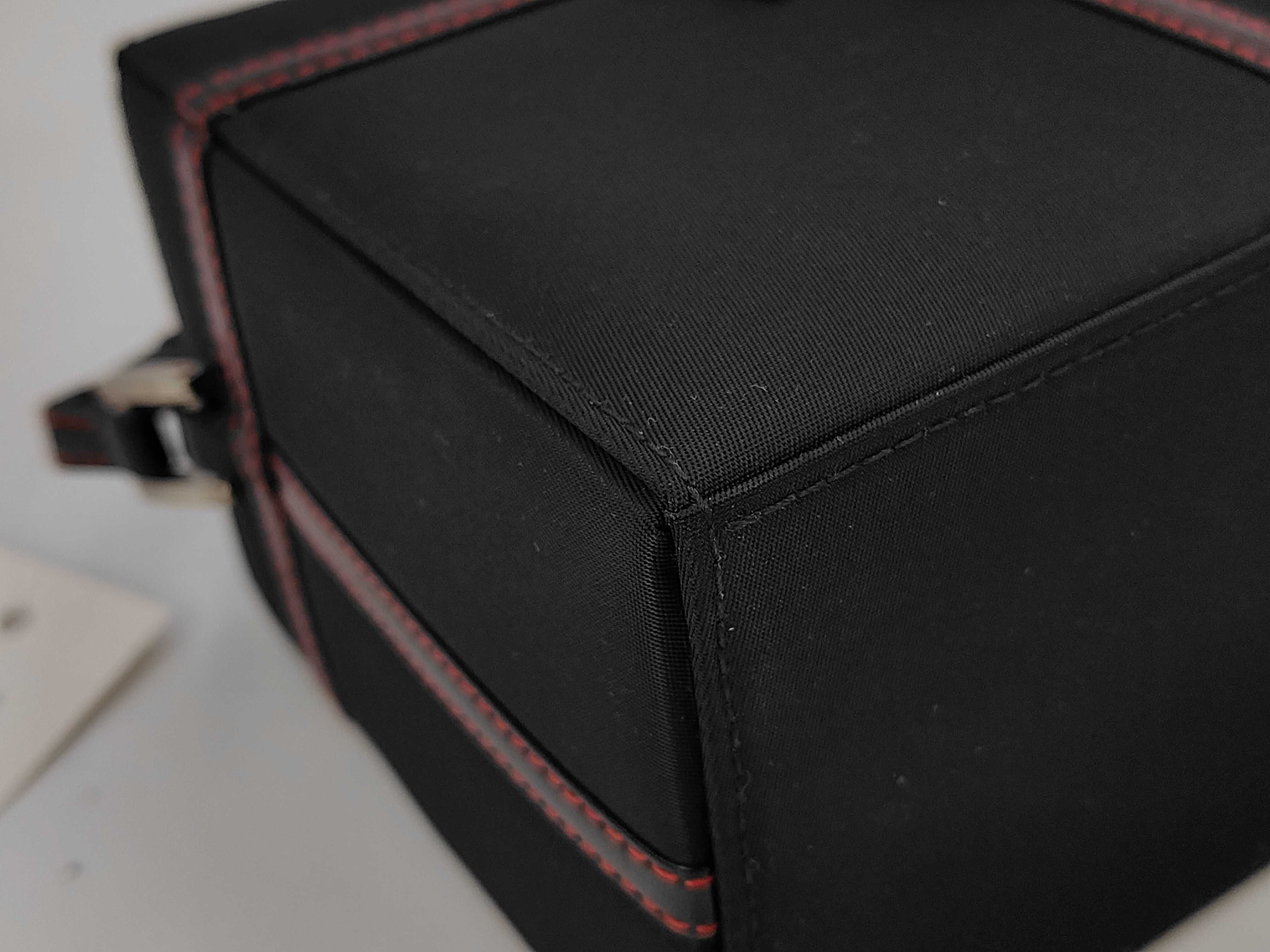 Box Vanity Pouch Ribbon Handbag — view 6