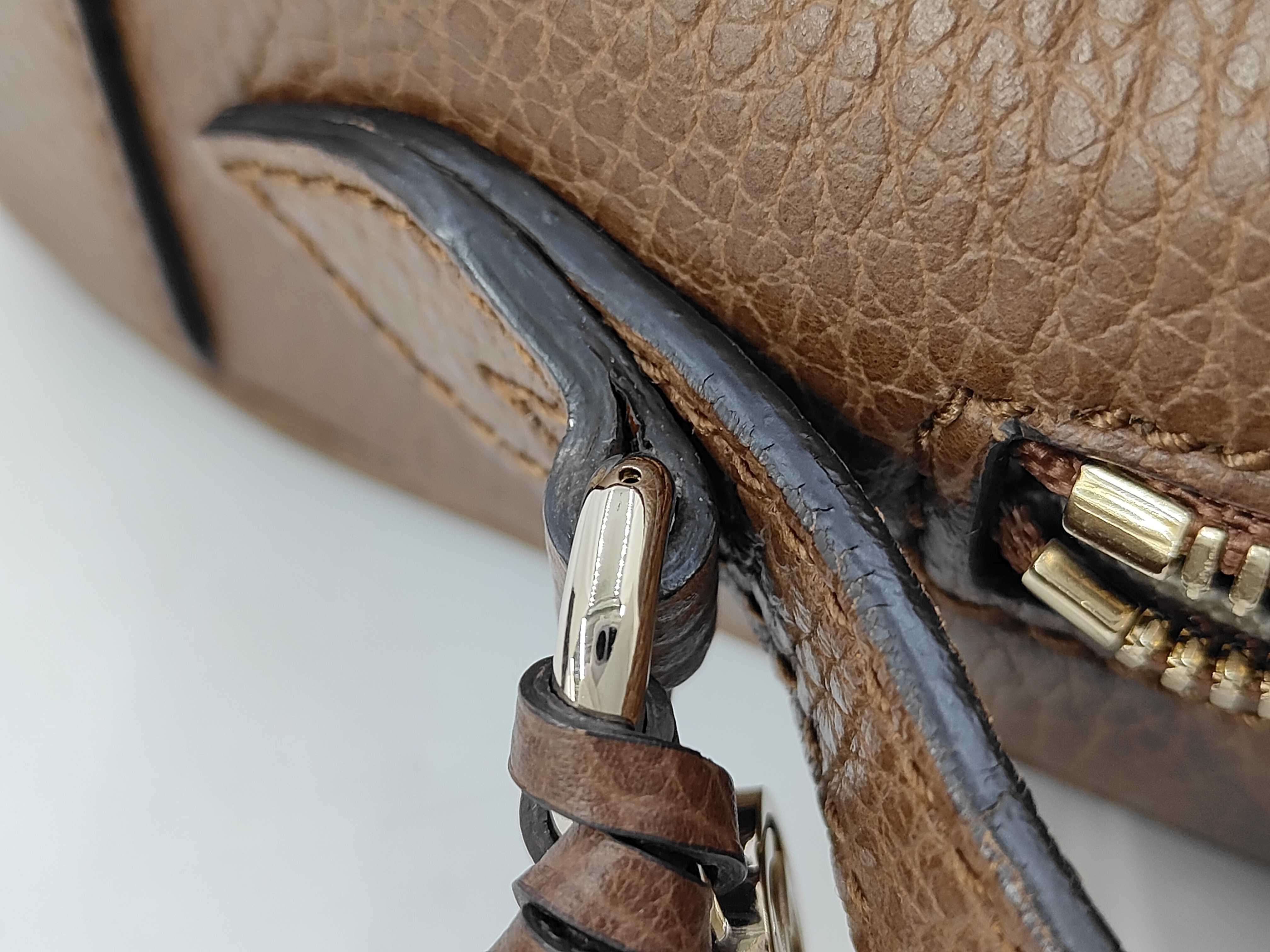 GG Canvas Brown Camera Bag Shoulder Bag — view 7