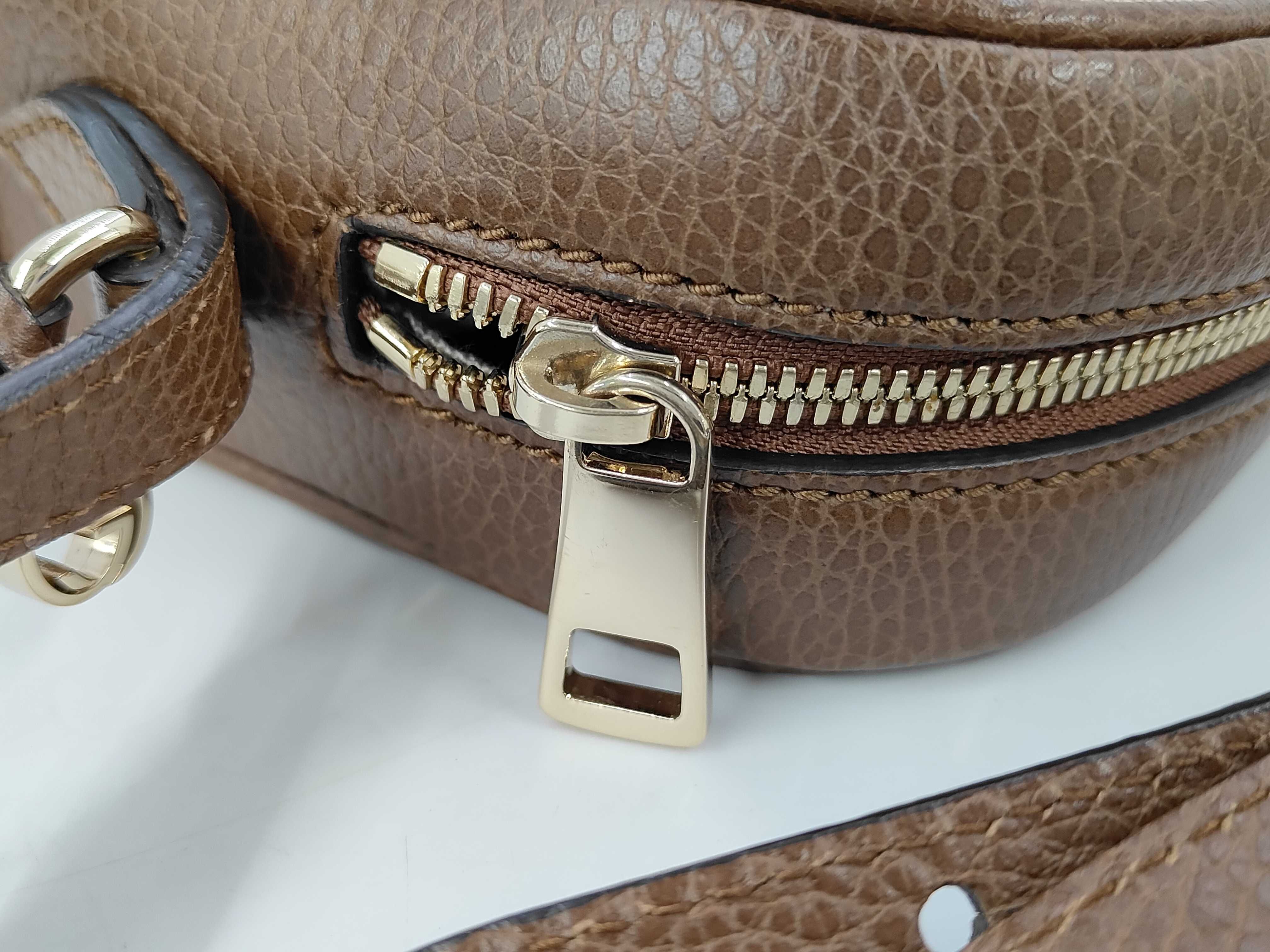 GG Canvas Brown Camera Bag Shoulder Bag — view 8